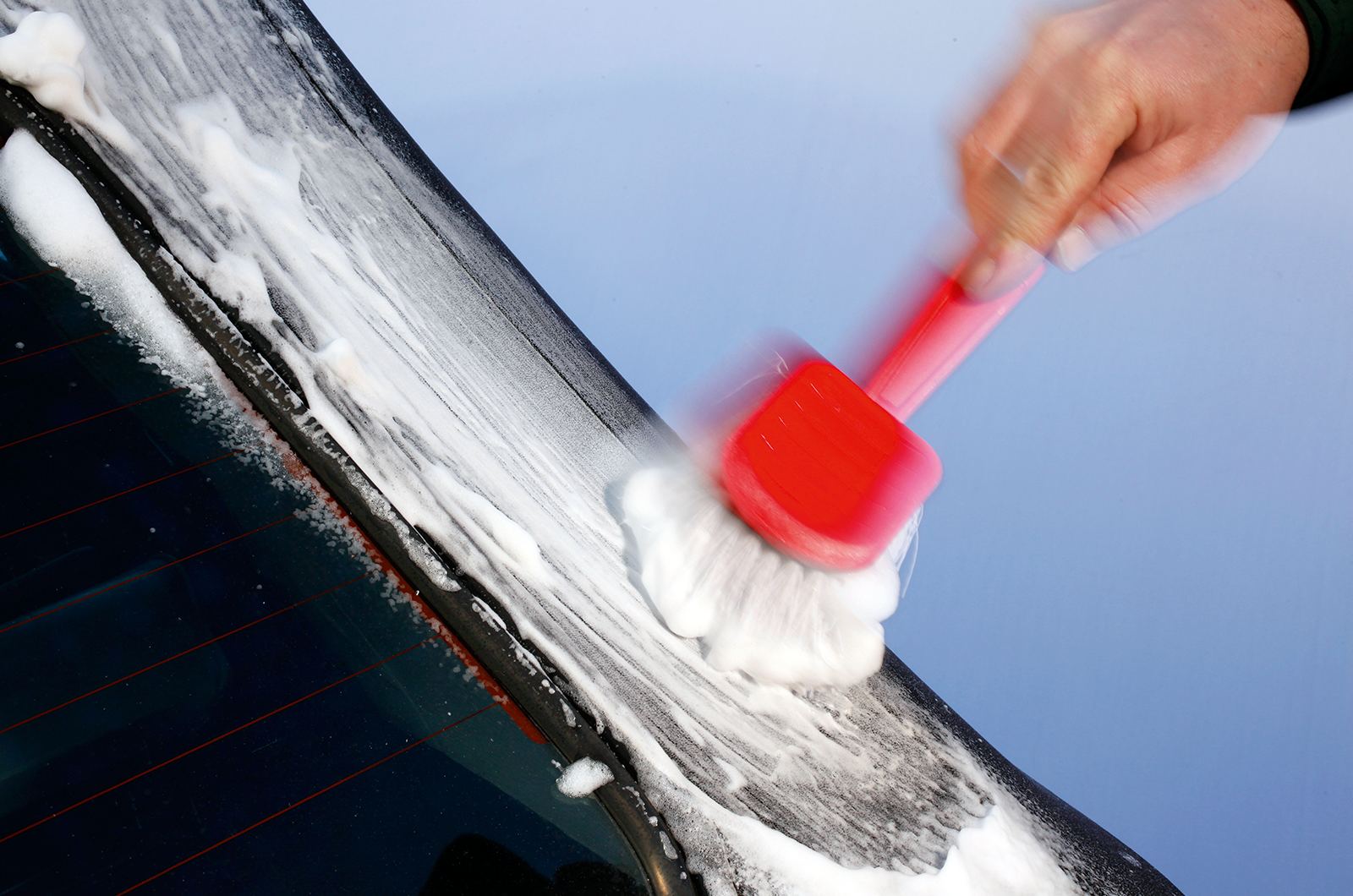 Classic & Sports Car – How to... clean and care for your classic car’s hood