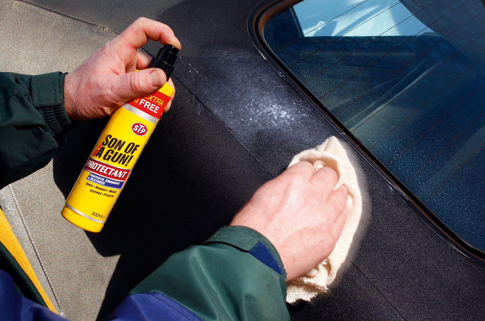Classic & Sports Car – How to... clean and care for your classic car’s hood