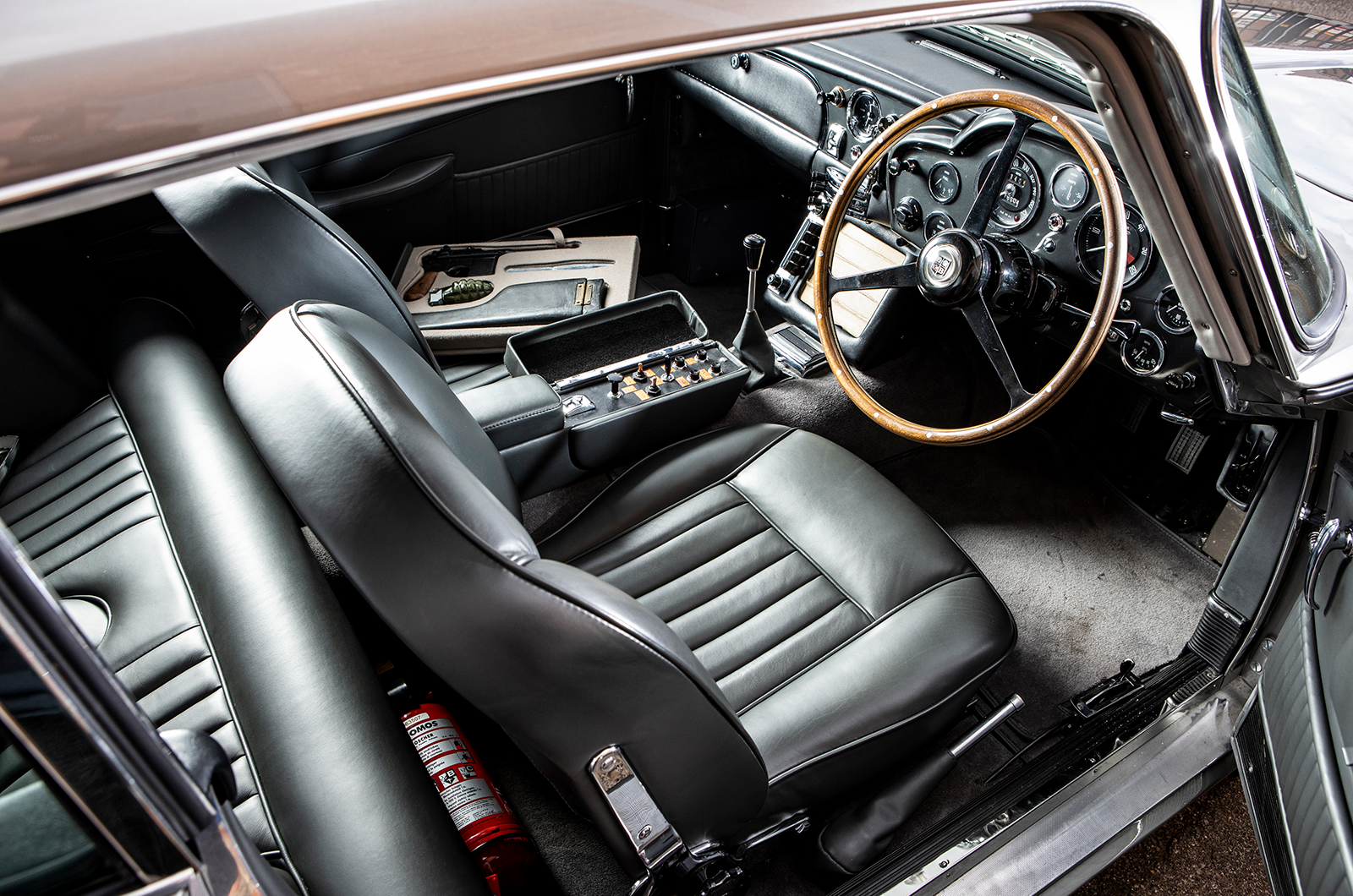 Classic & Sports Car – Bond’s actual Aston Martin DB5 is coming to auction