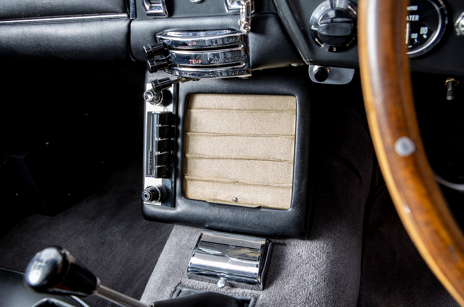 Classic & Sports Car – Bond’s actual Aston Martin DB5 is coming to auction