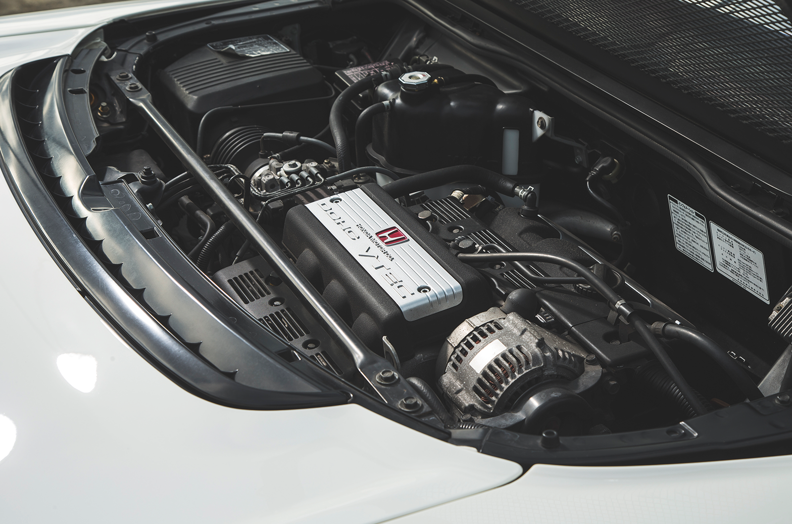 Classic & Sports Car – Bargain supercars: Ferrari 348 vs Honda NSX vs Lotus Esprit