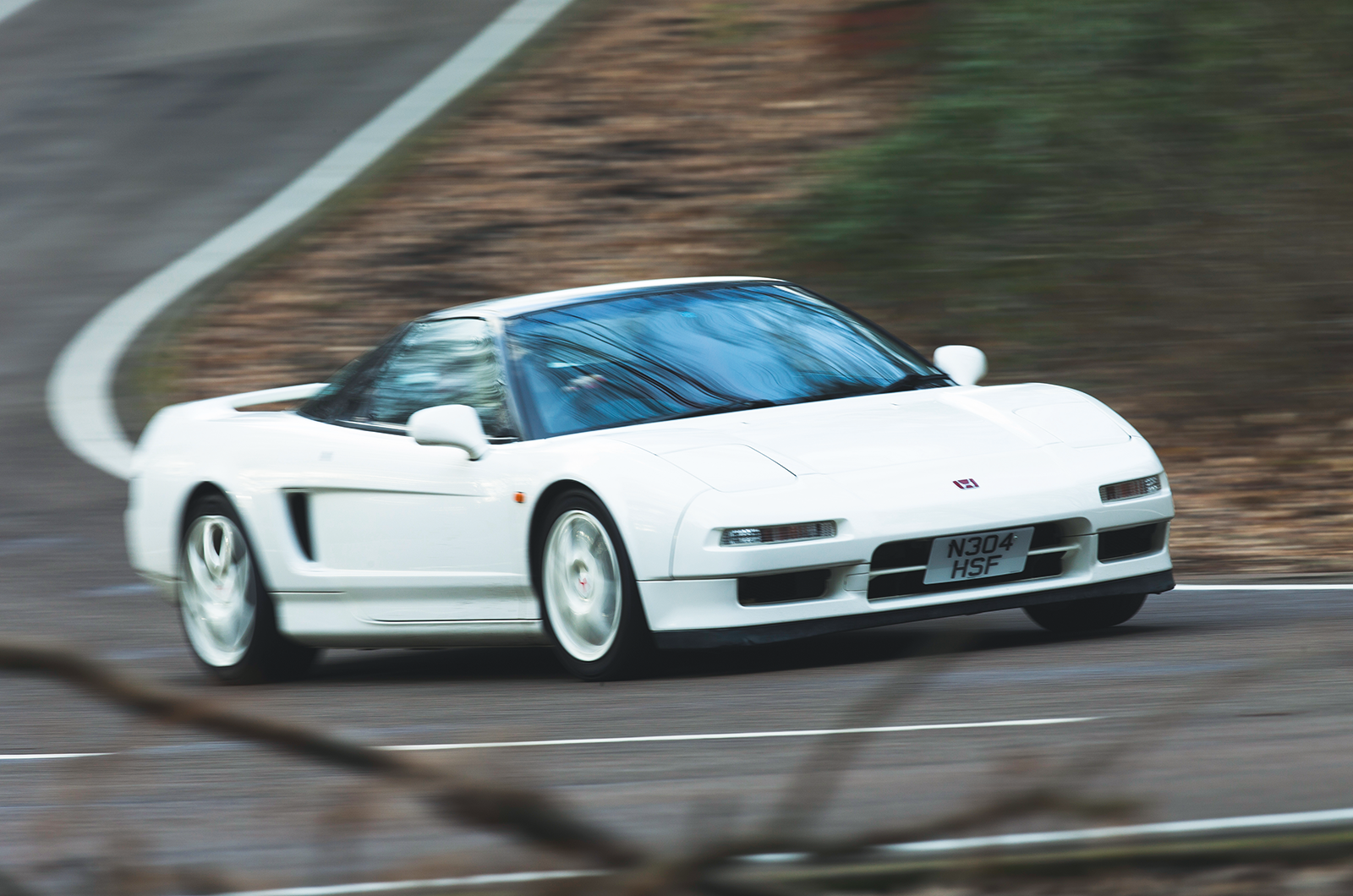 Classic & Sports Car – Bargain supercars: Ferrari 348 vs Honda NSX vs Lotus Esprit