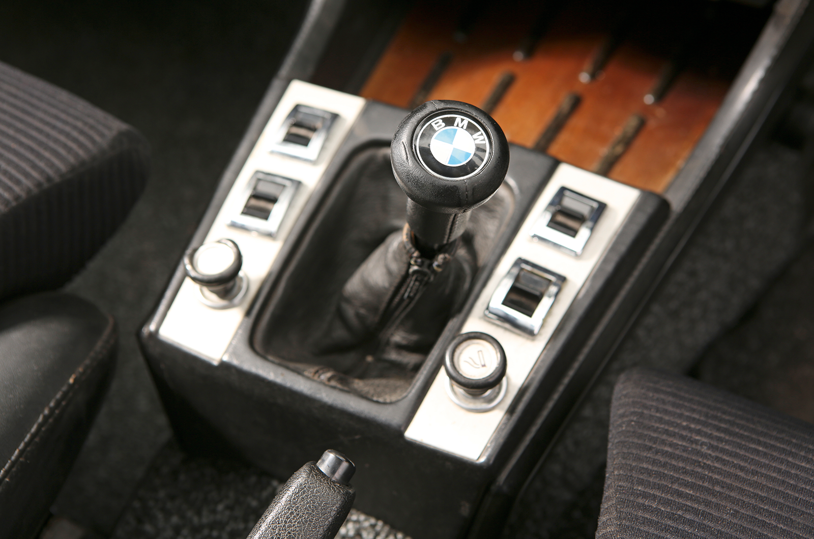 Classic & Sports Car – Buyer’s guide: BMW E9 coupés