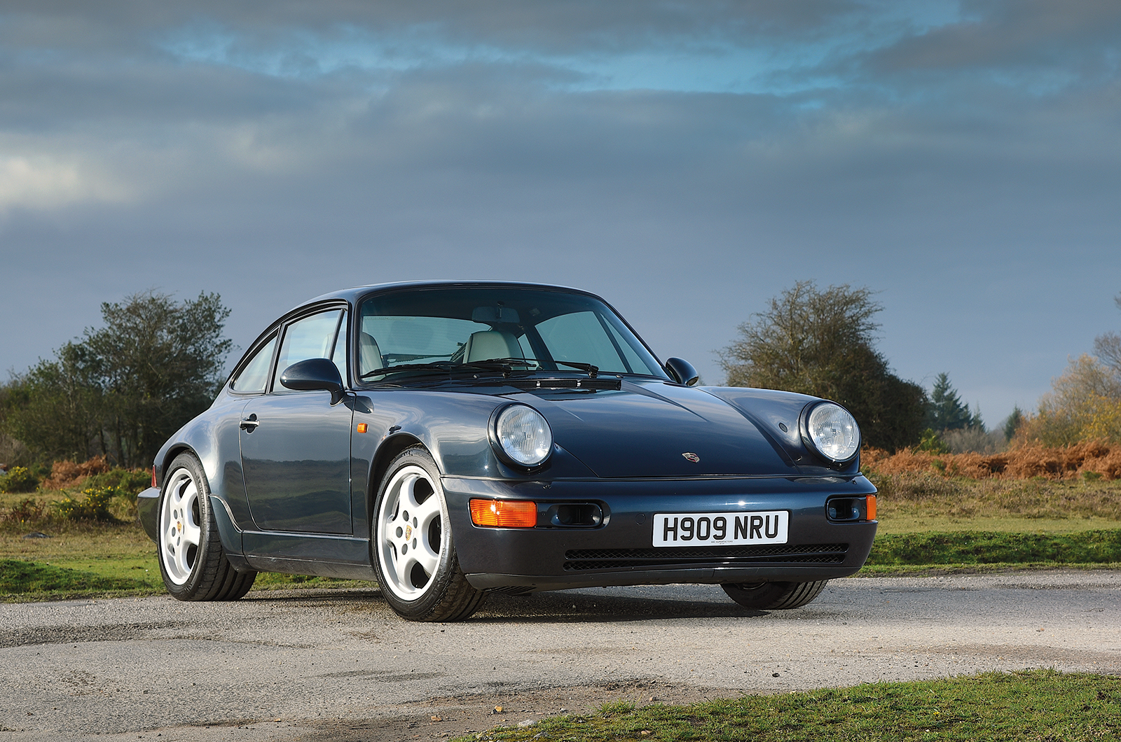 Classic & Sports Car – Buyer’s guide: Porsche 964
