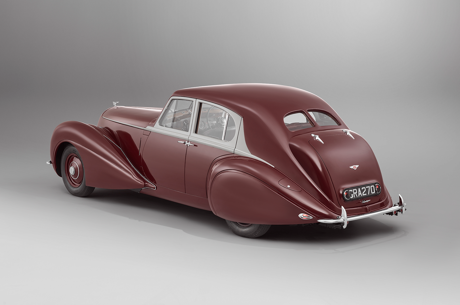 Classic & Sports Car – Reborn Corniche revives unique lost Bentley beauty
