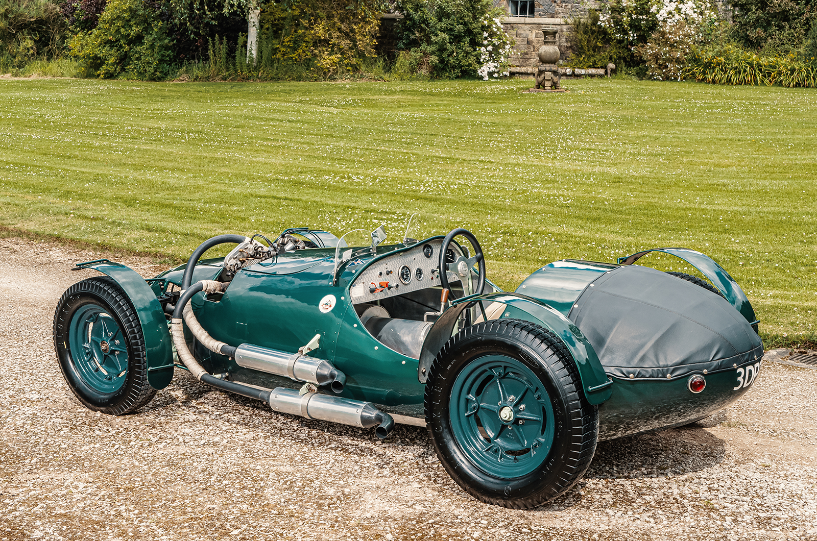 Classic & Sports Car – Ever dreamed of owning the first Lister? Now you can...