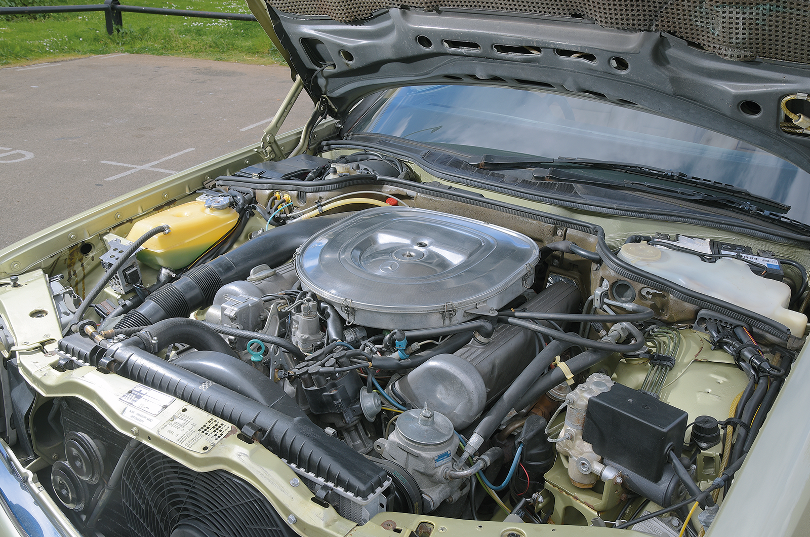 Classic & Sports Car – Buyer’s guide: Mercedes-Benz SEC (C126)