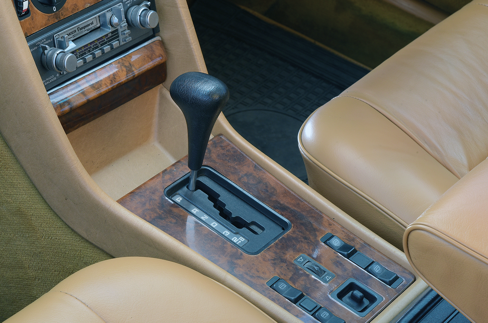 Classic & Sports Car – Buyer’s guide: Mercedes-Benz SEC (C126)