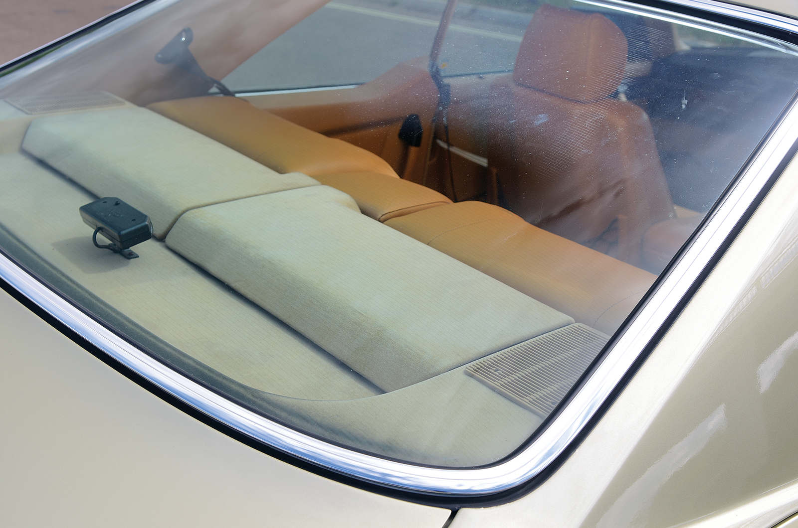 Classic & Sports Car – Buyer’s guide: Mercedes-Benz SEC (C126)