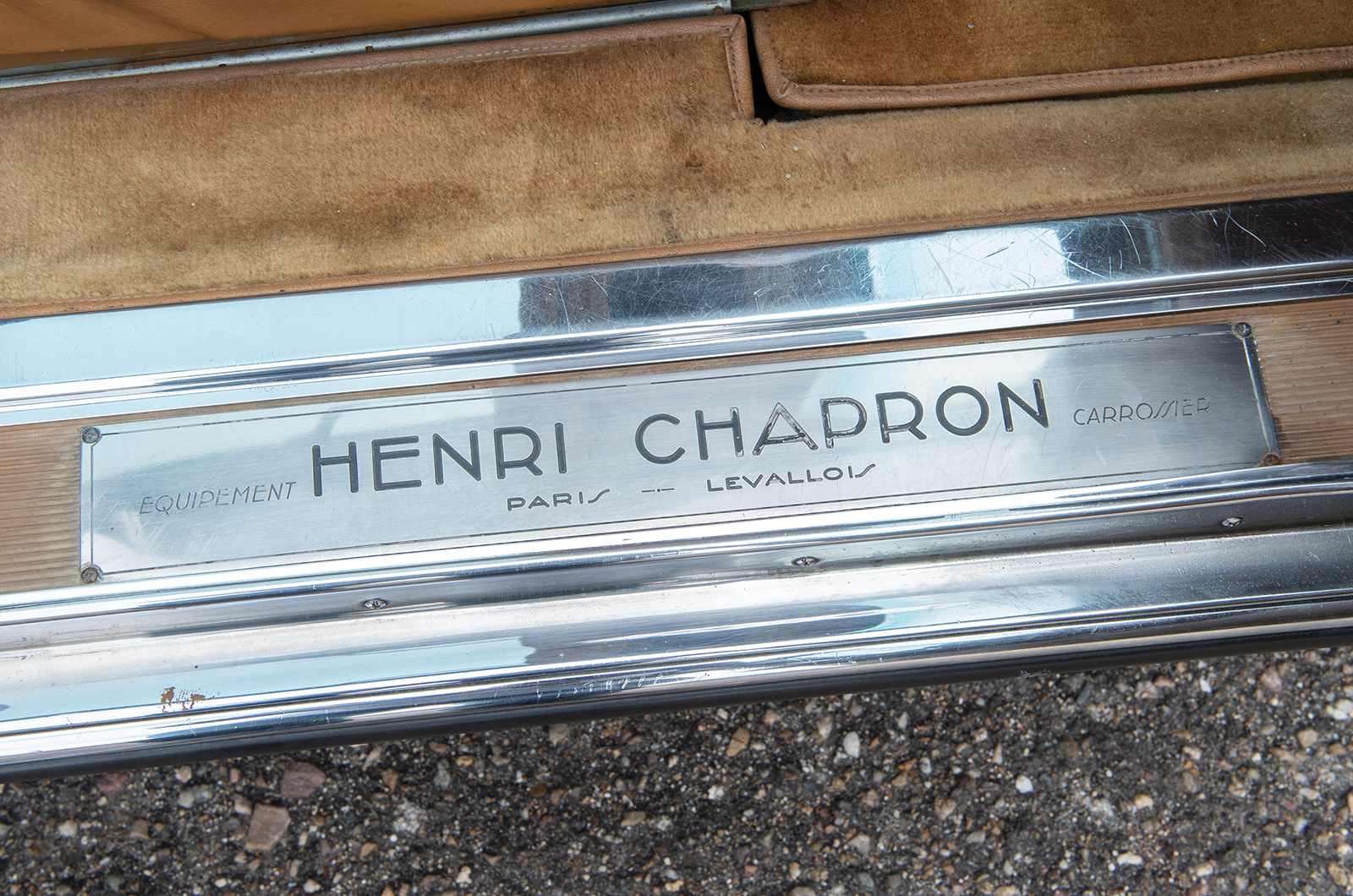 Classic & Sports Car – Bentley tops no-reserve, single-owner sale