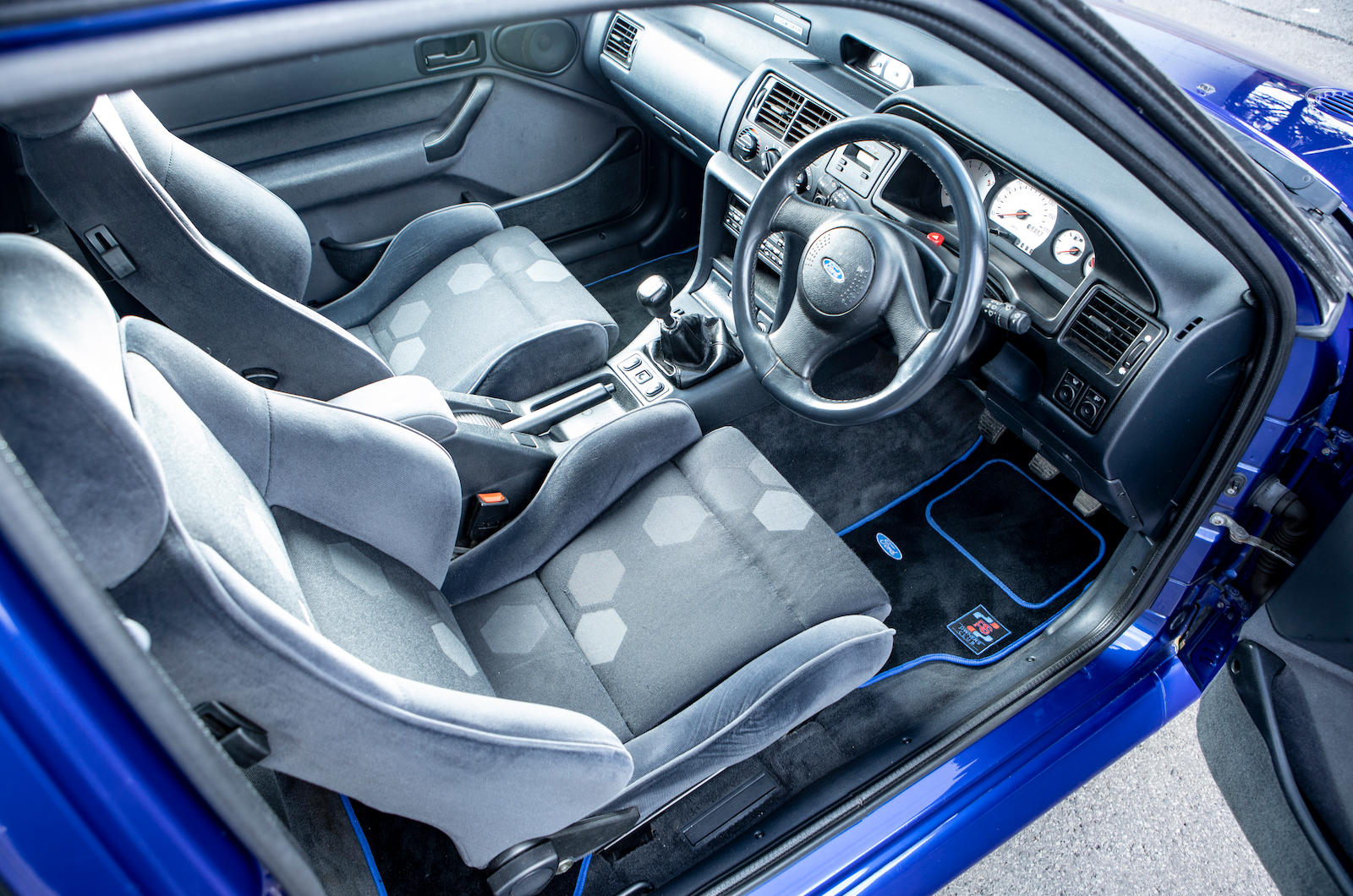 Classic & Sports Car – Cossie and Landie lead first Bonhams MPH auction