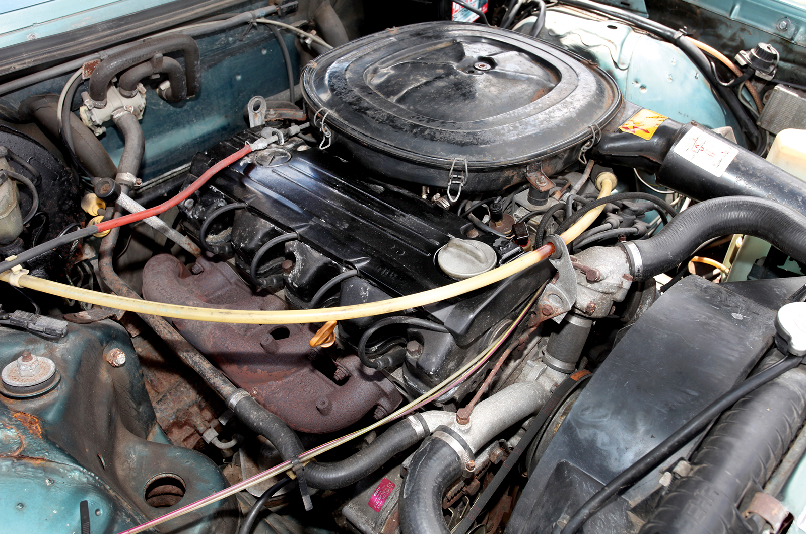 Classic & Sports Car – Luxury coupés: Mercedes 230CE vs Lotus Elite vs Lancia Gamma