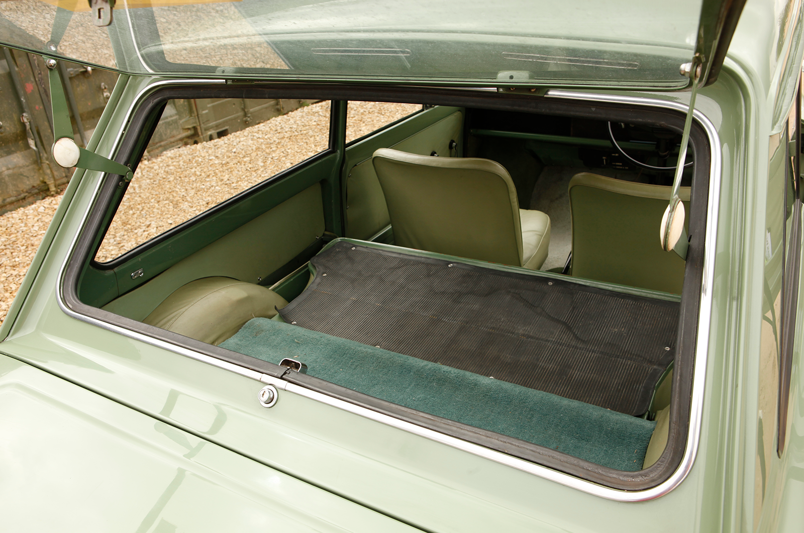 Classic & Sports Car – Don’t buy that, buy this: Hillman Imp vs Mini