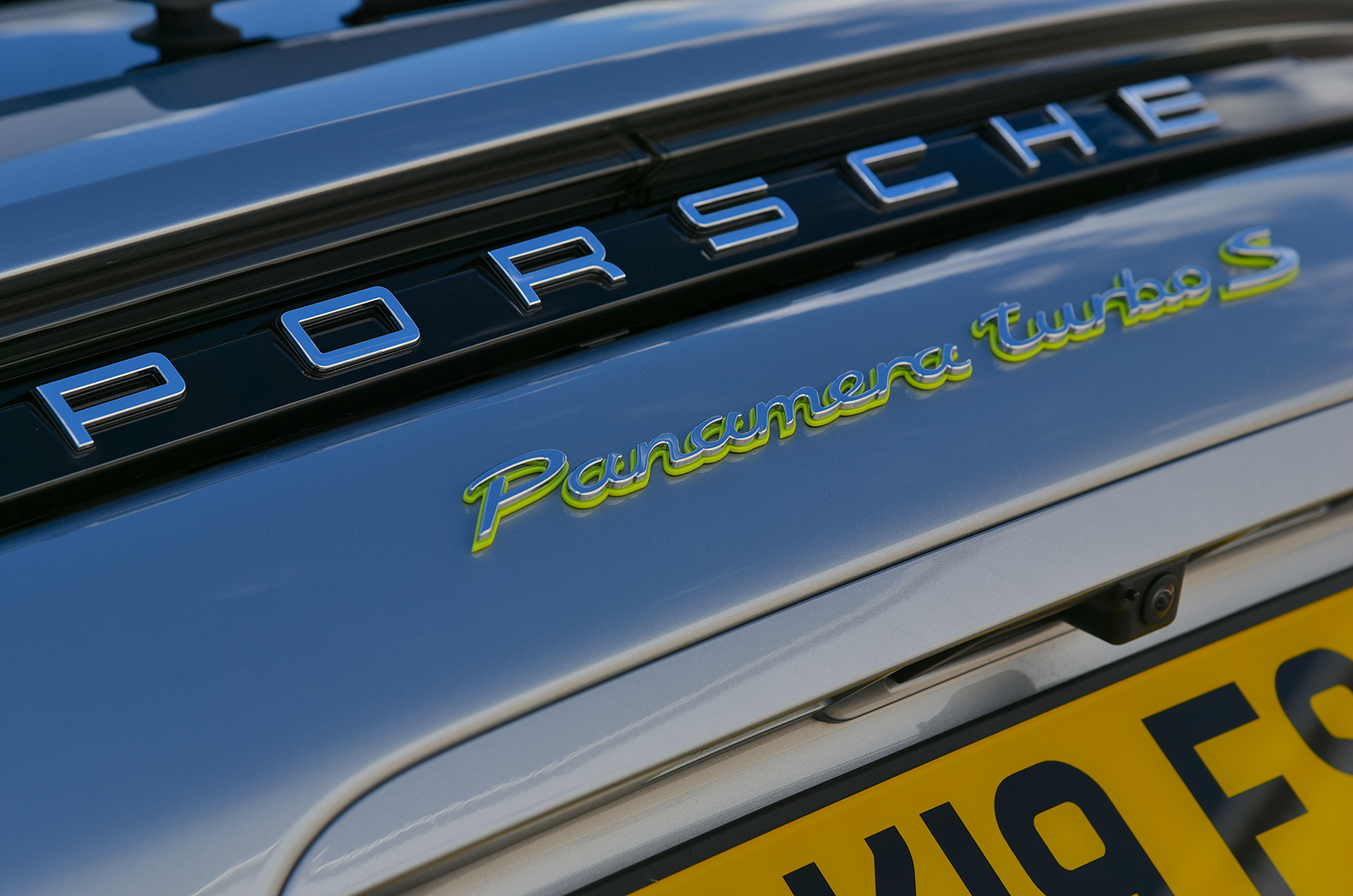 Classic & Sports Car – Future classic: Porsche Panamera
