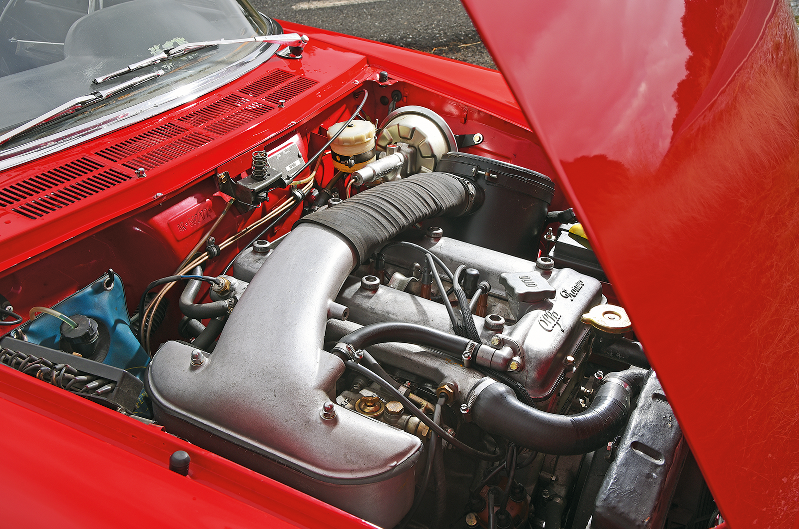 Classic & Sports Car – Dream drive: Alfa Romeo Duetto 1600