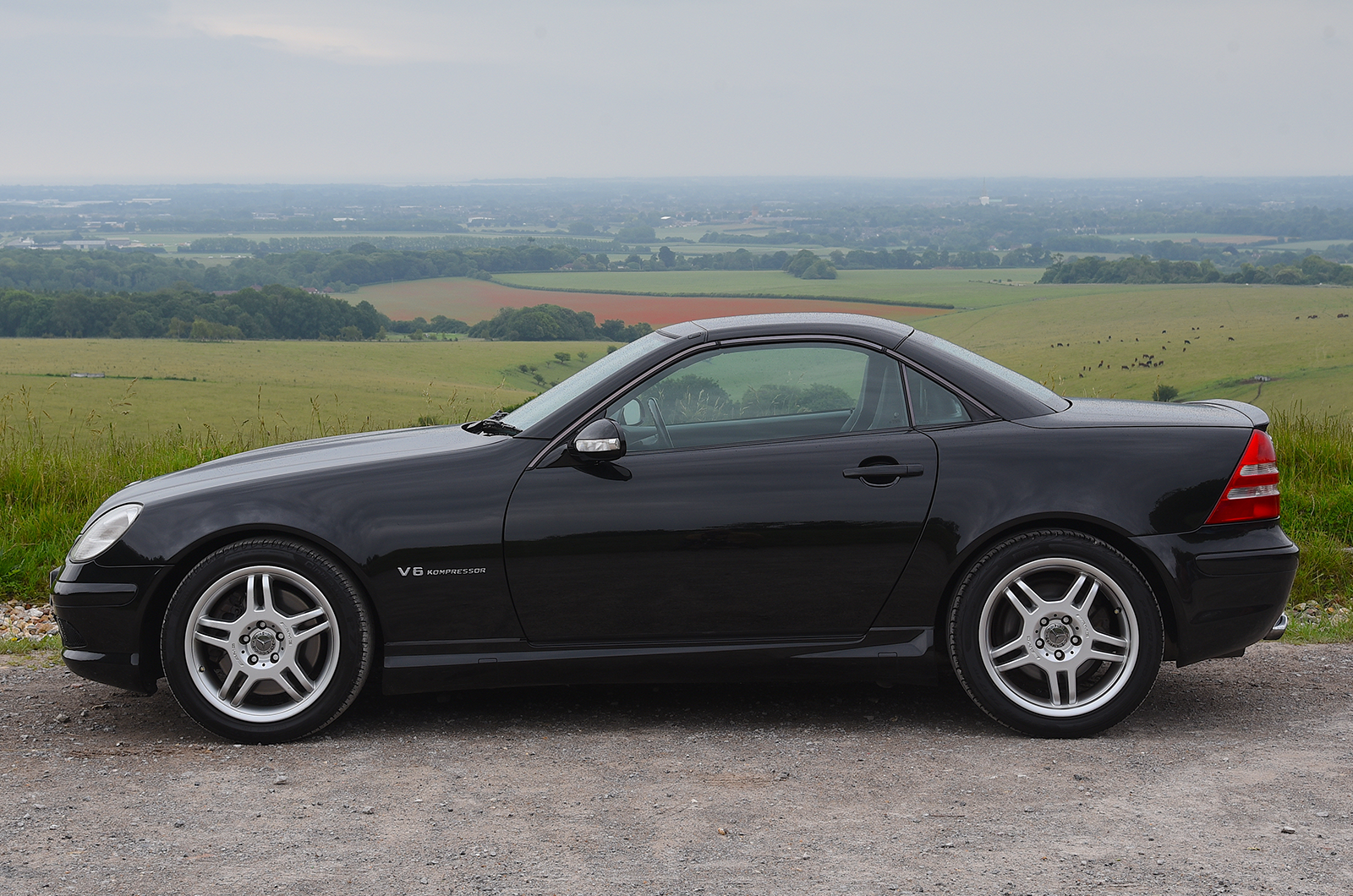 Classic & Sports Car – Natural brawn thrillers: Mercedes-Benz SLK32 AMG vs BMW Z3 M Roadster