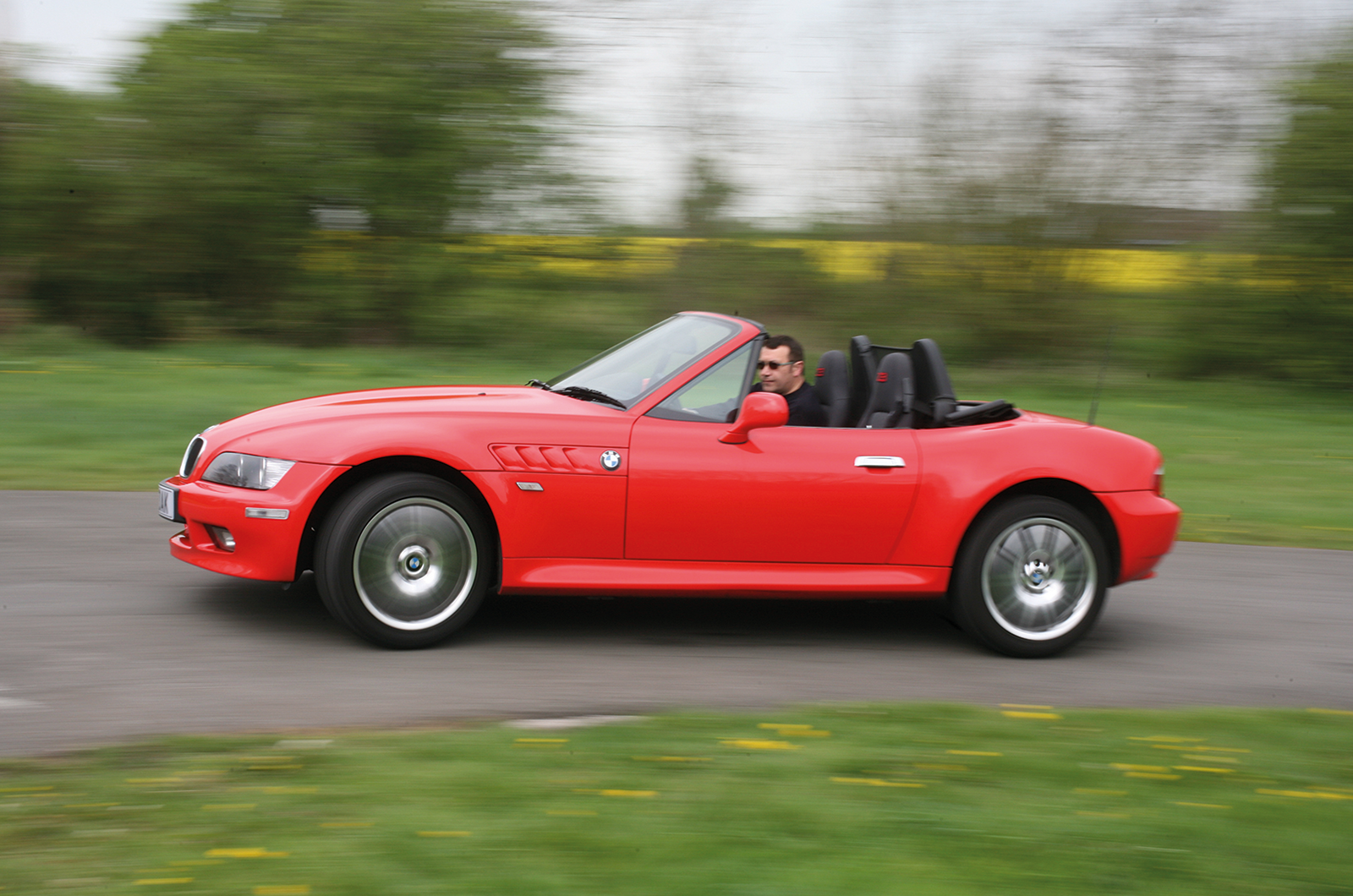 Classic & Sports Car – Buyer’s guide: Alfa Romeo Spider (916)
