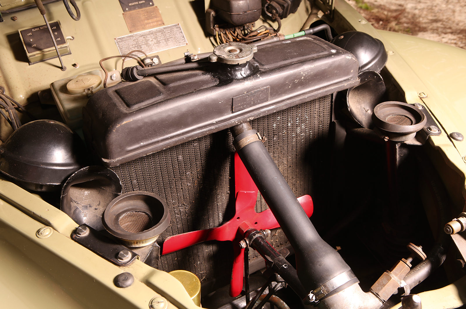 Classic & Sports Car – Buyer’s guide: Jowett Javelin