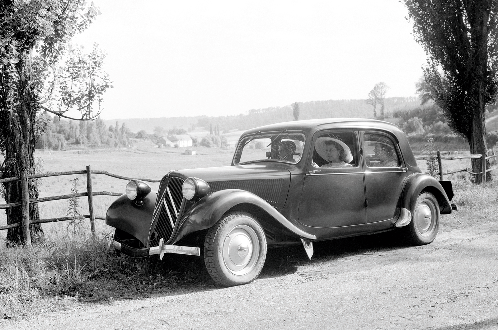 Classic & Sports Car – Buyer’s guide: Jowett Javelin