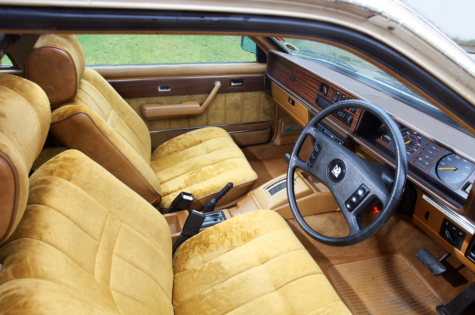 Classic & Sports Car – Vauxhall Royale: Luton’s classiest coupé?