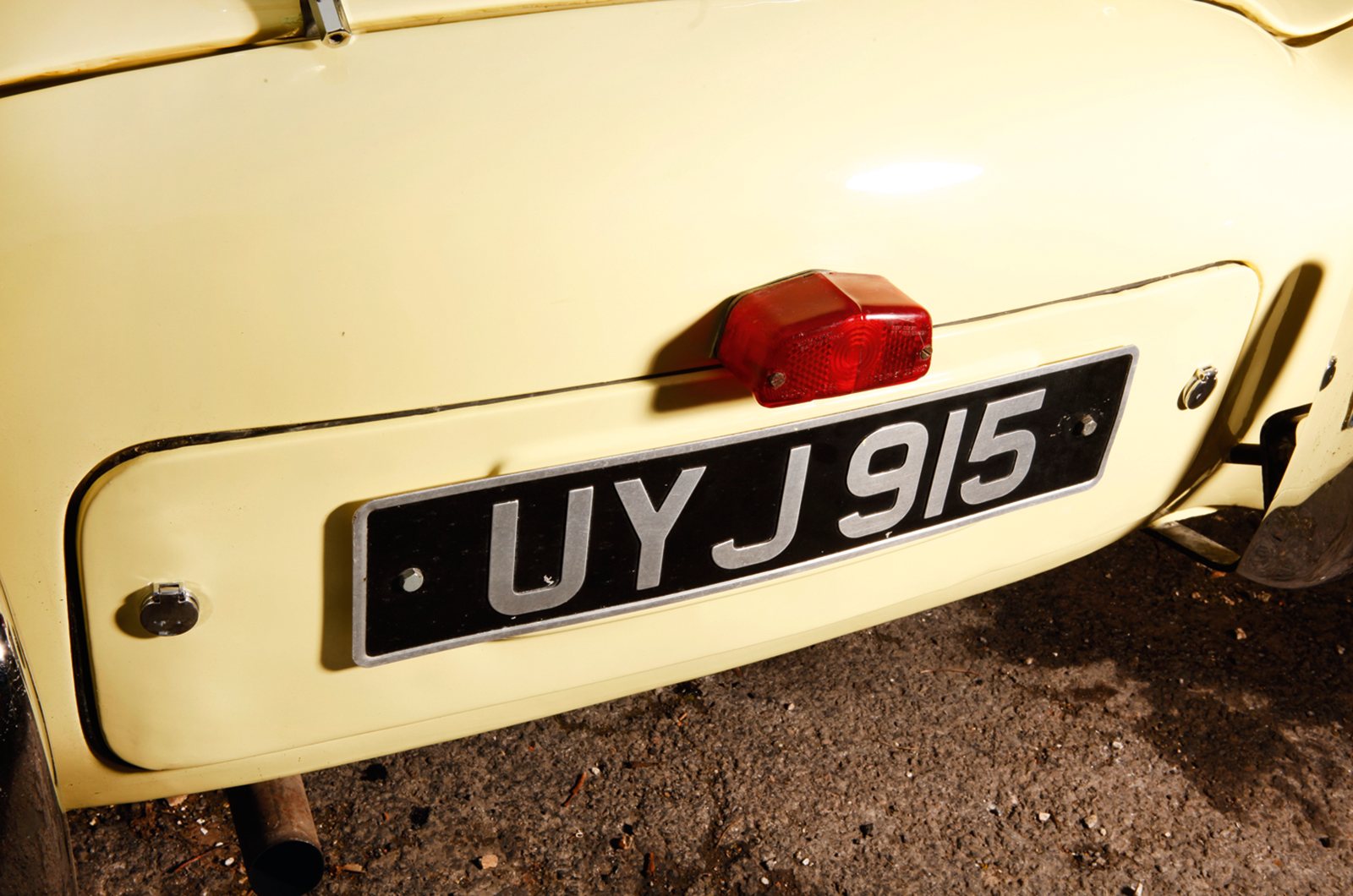 Classic & Sports Car – Bargain ’50s greats: Austin-Healey 100 vs Morgan Plus 4 vs Triumph TR2