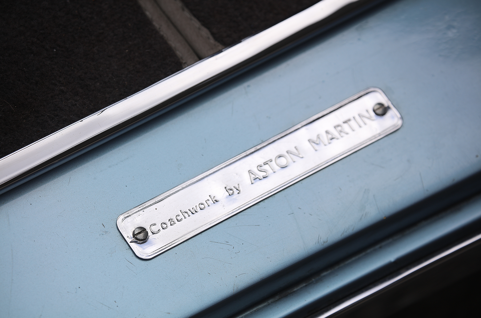 Classic & Sports Car – Aston Martin DB1: inherited beauty
