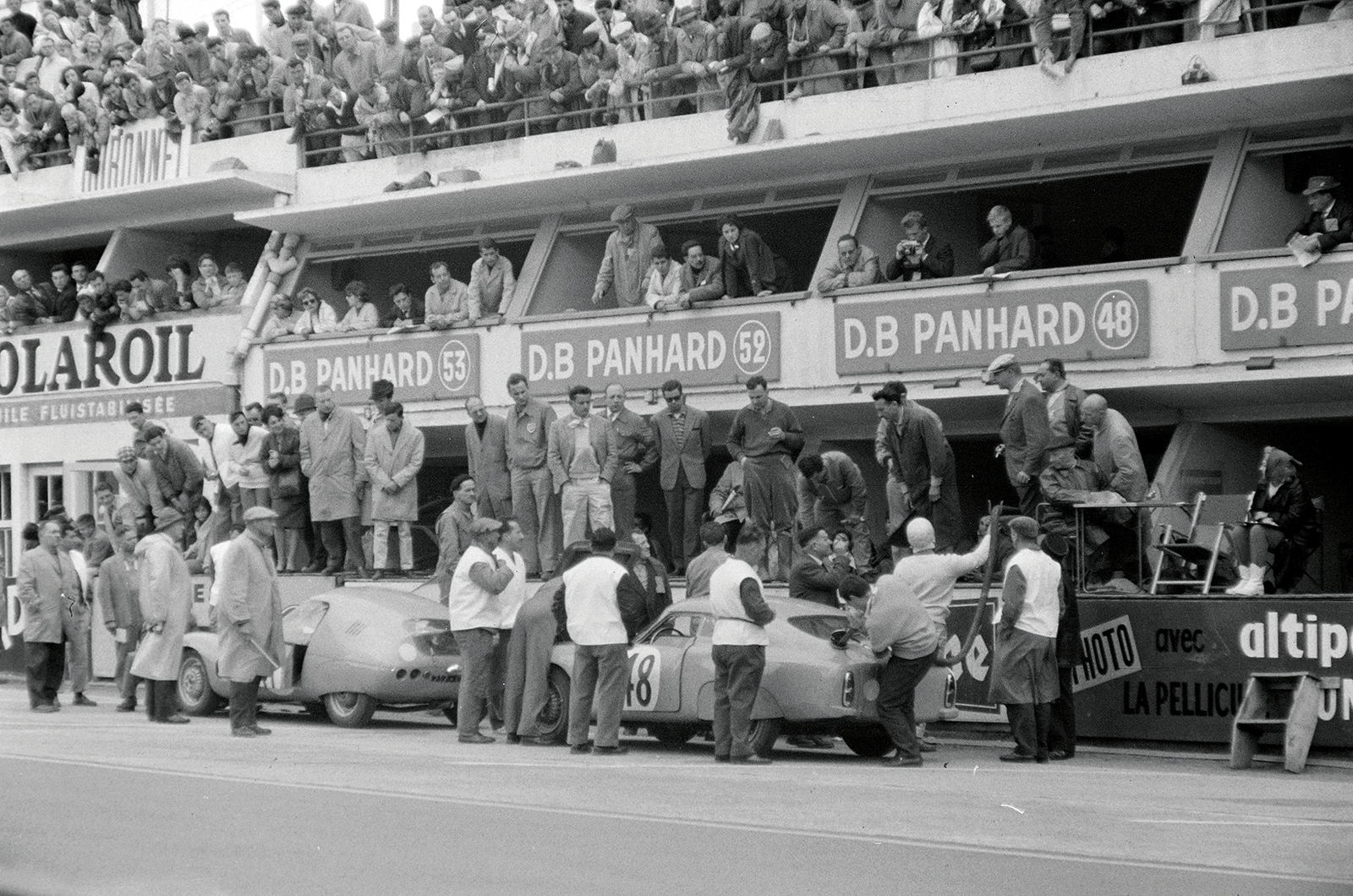 Classic & Sports Car – DB HBR4: Le Monstre of Paris