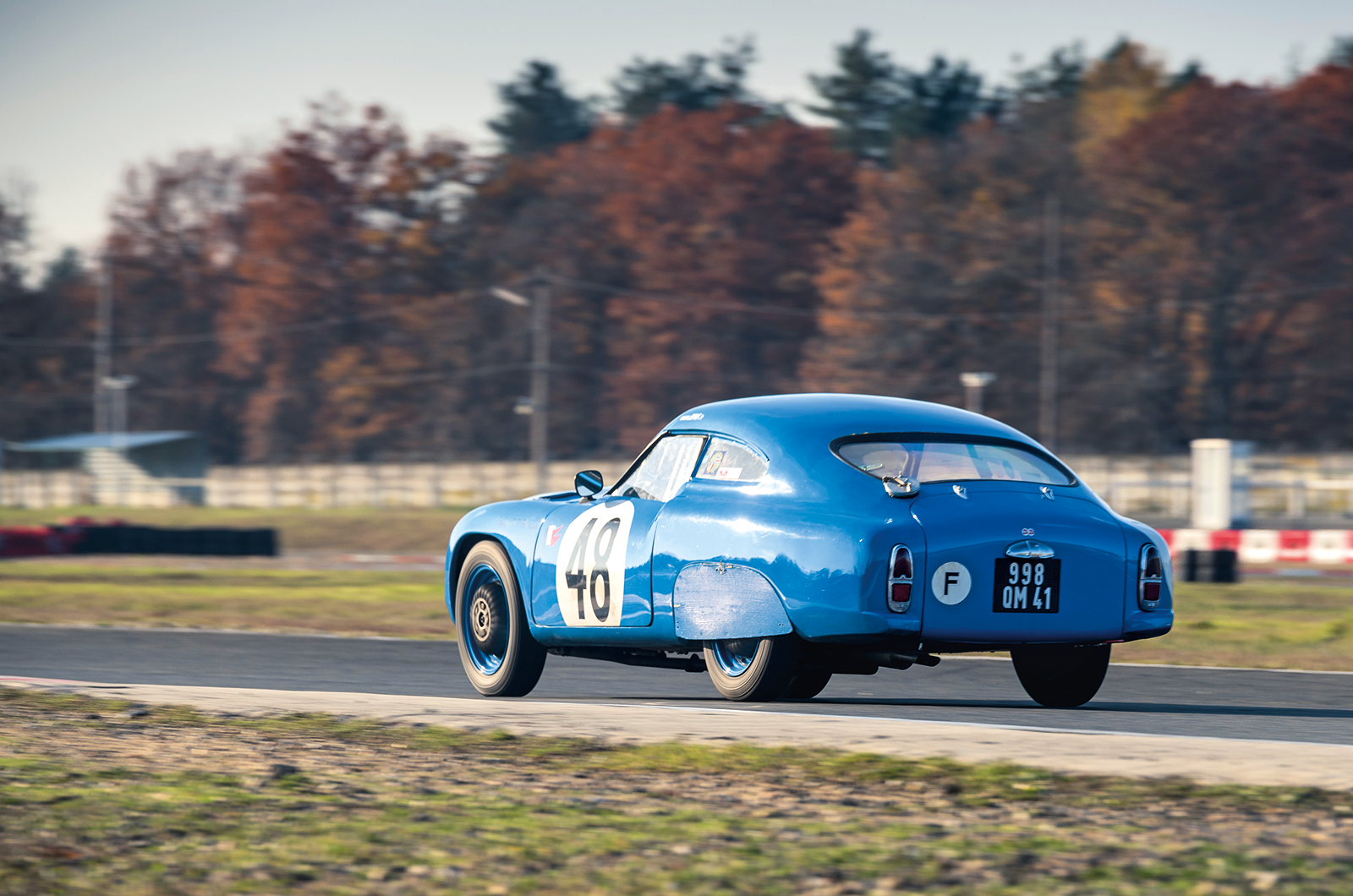 Classic & Sports Car – DB HBR4: Le Monstre of Paris