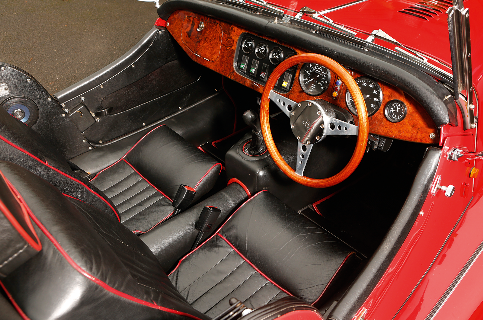 Classic & Sports Car – Buyer’s guide: Morgan Plus 8