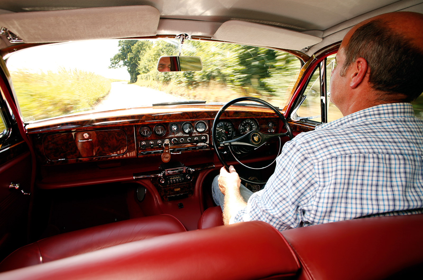 Classic & Sports Car – Buyer’s guide: Jaguar S-type