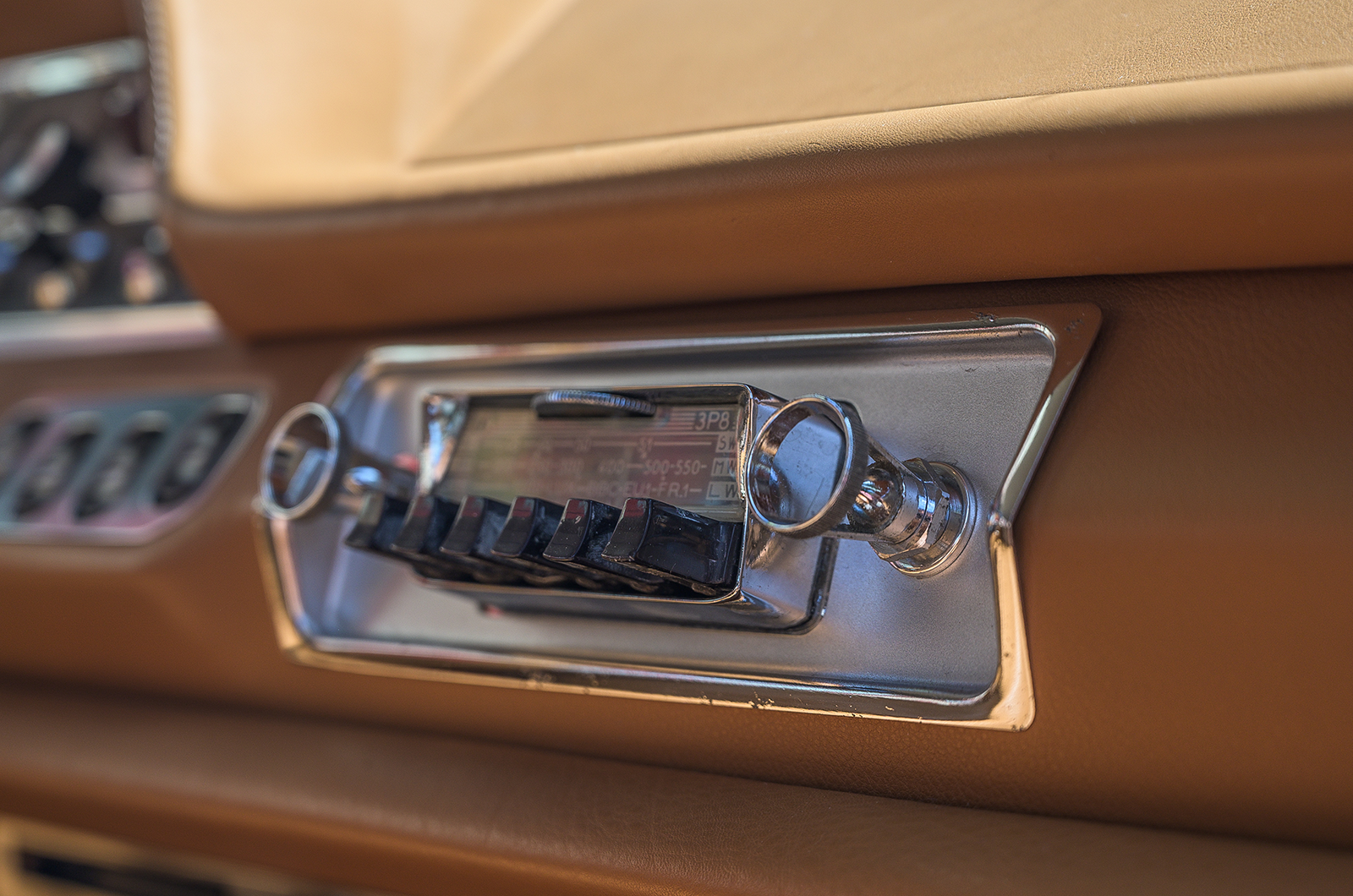 Classic & Sports Car – Grand Palais: the DS coupé Citroën should have made