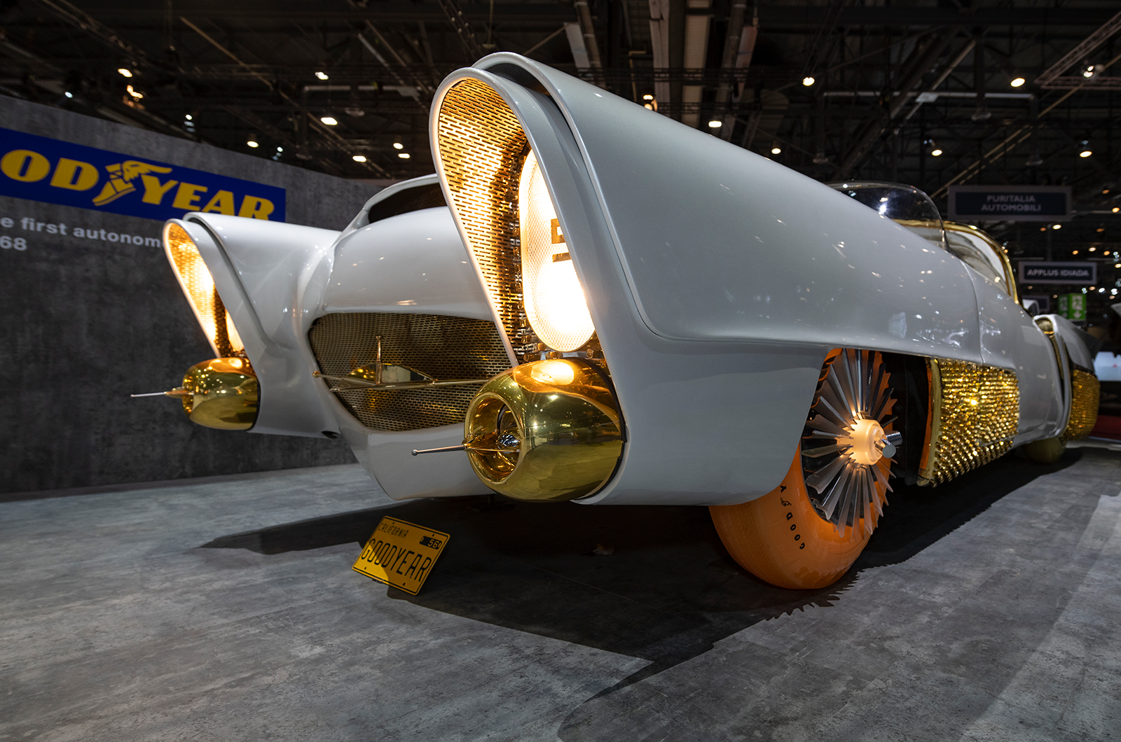 Classic & Sports Car – Queen of the Desert: Golden Sahara II