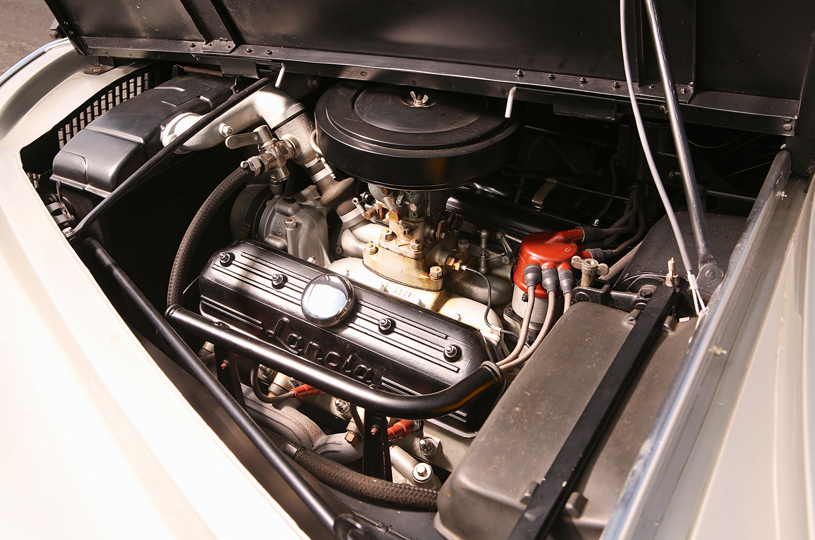 Classic & Sports Car – Falling in love again with the Lancia Aurelia B50 Cabriolet