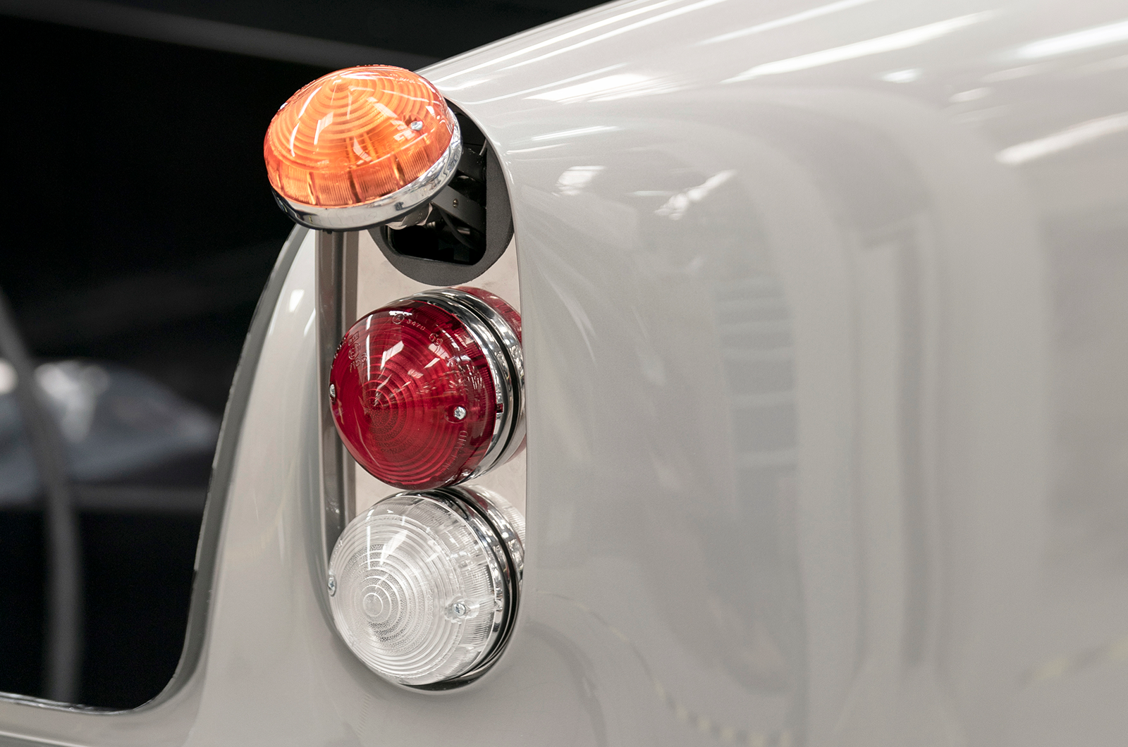 Classic & Sports Car – The Aston Martin DB5 is back