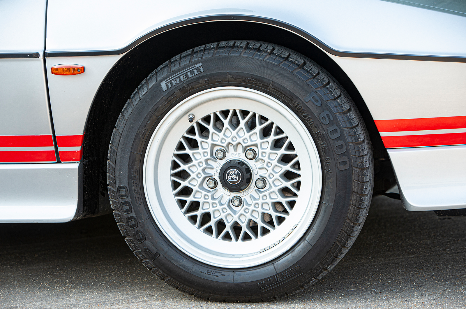 Classic & Sports Car – Want to own Colin Chapman’s Lotus Esprit?