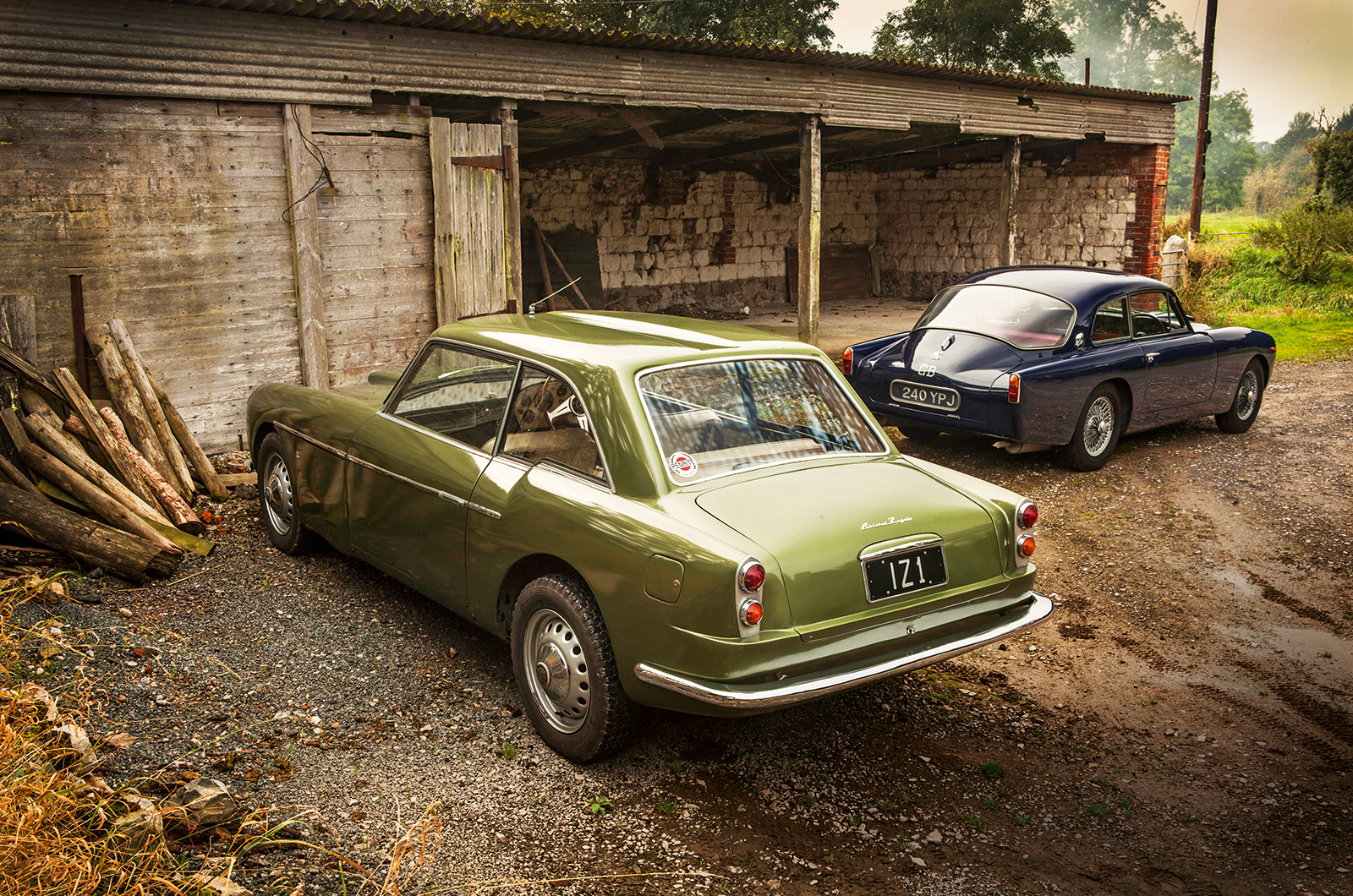 Classic & Sports Car – Six of the best: AC Greyhound vs Bristol 406 Zagato