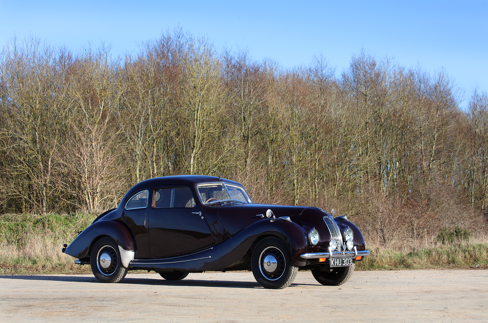 Classic & Sports Car – Something borrowed: celebrating the Bristol 400