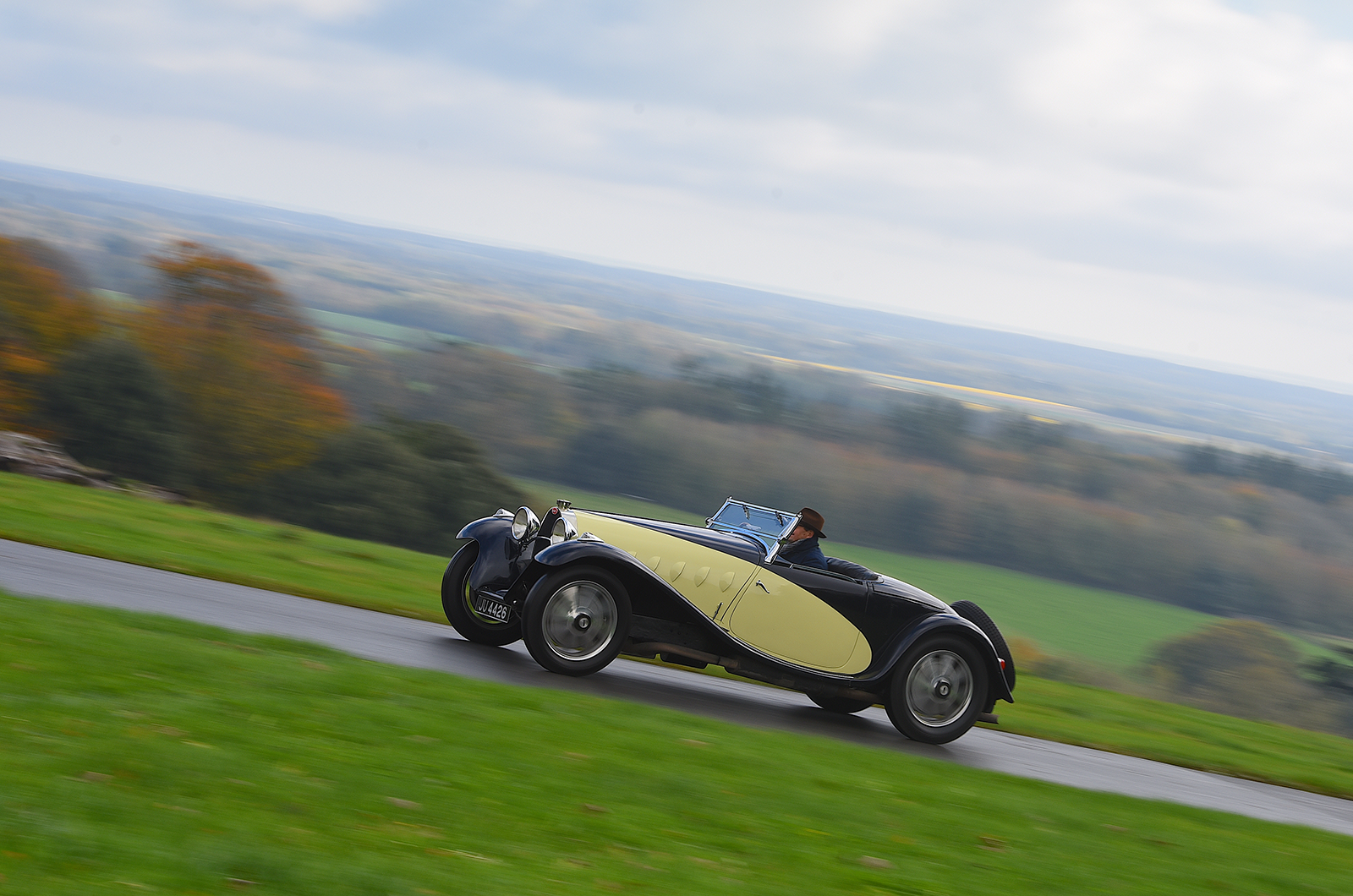 Classic & Sports Car – Bugatti Type 55: a Bug’s life