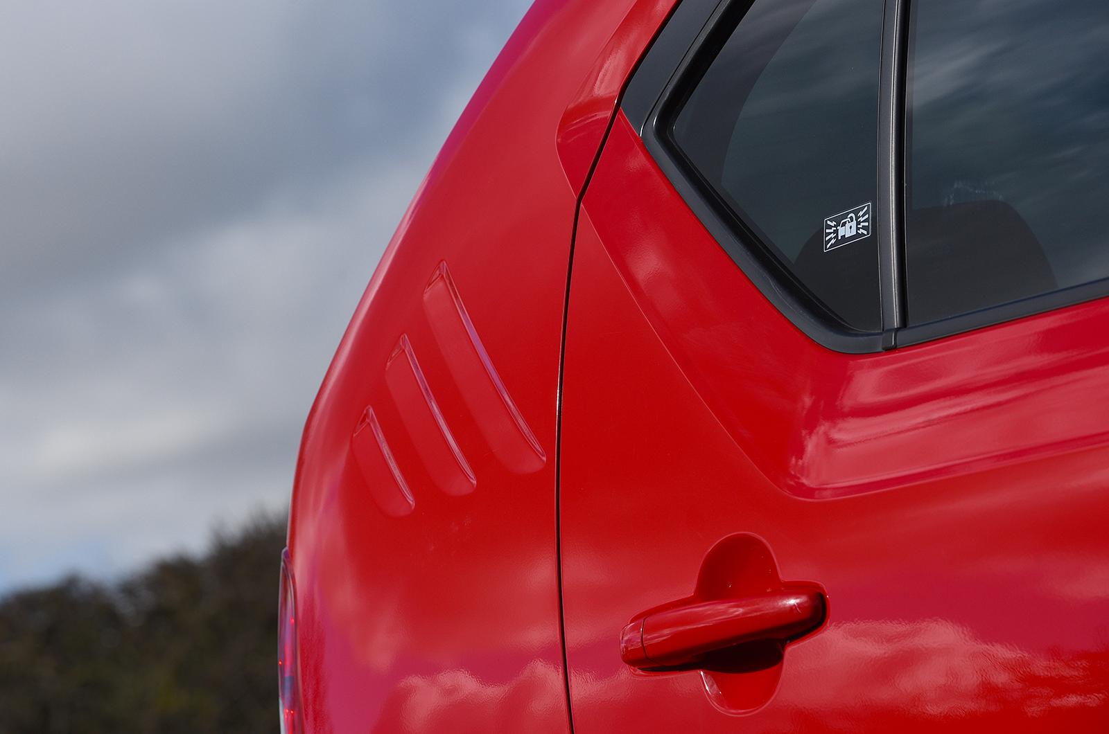 Classic & Sports Car – Future classic: Suzuki Ignis AllGrip