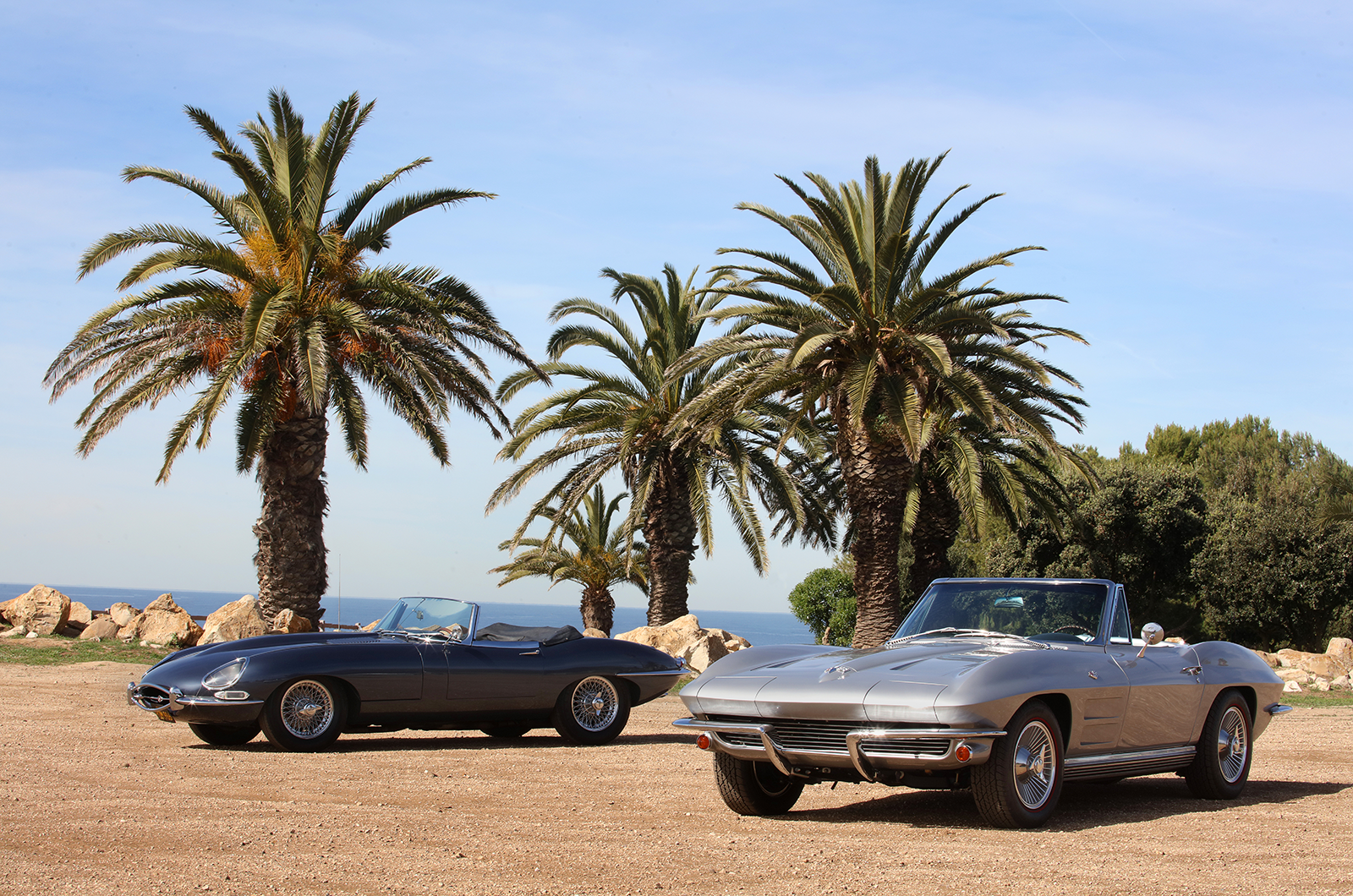 Classic & Sports Car – Transatlantic tussle: Chevrolet Corvette vs Jaguar E-type