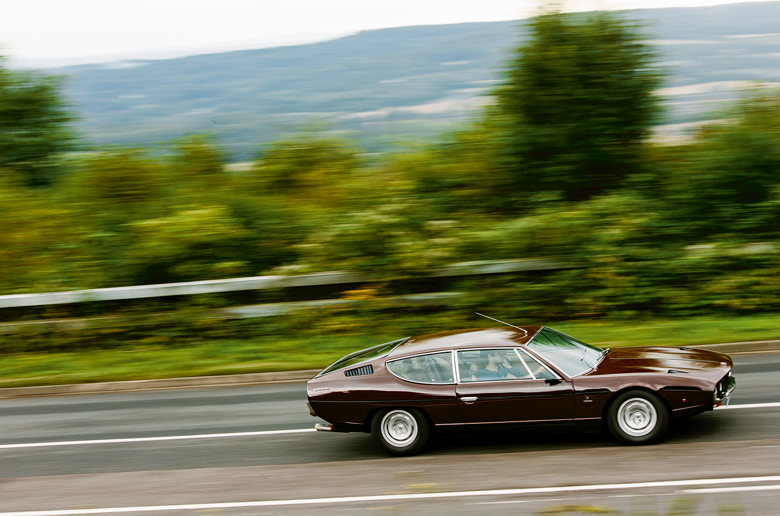 Classic & Sports Car – Lamborghini Espada: ideal for a school run?