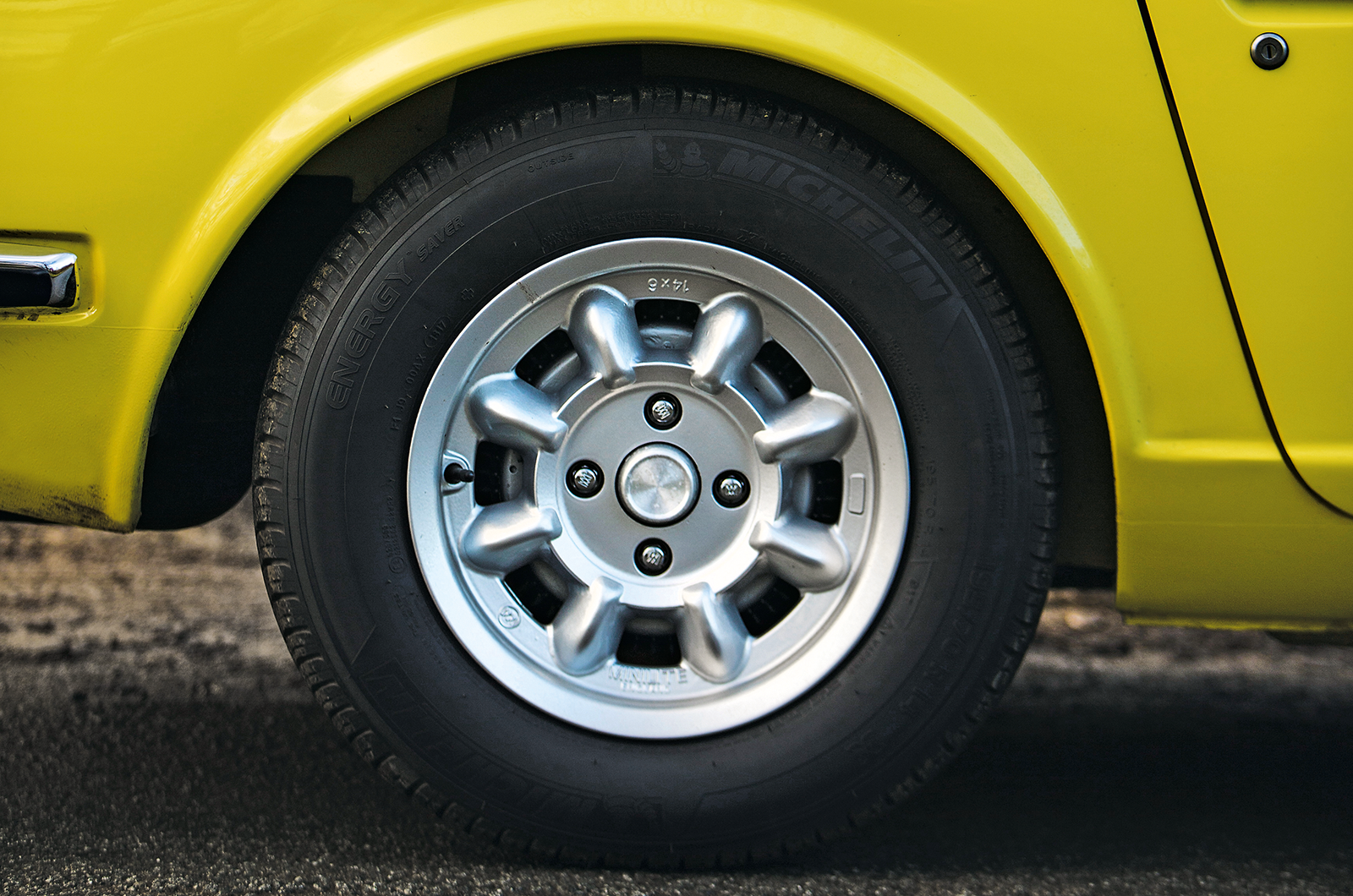 Classic & Sports Car – 240Z: Nissan’s new broom