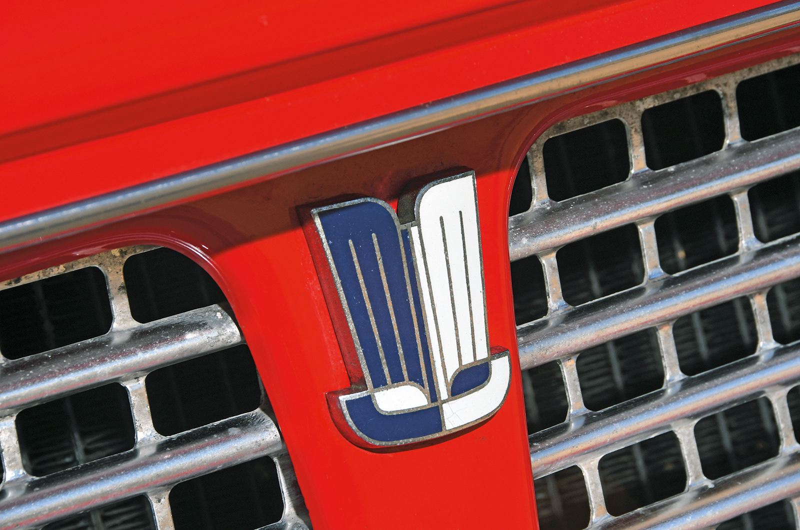 Classic & Sports Car – Future focused: Austin A40 vs Ford Anglia vs Triumph Herald