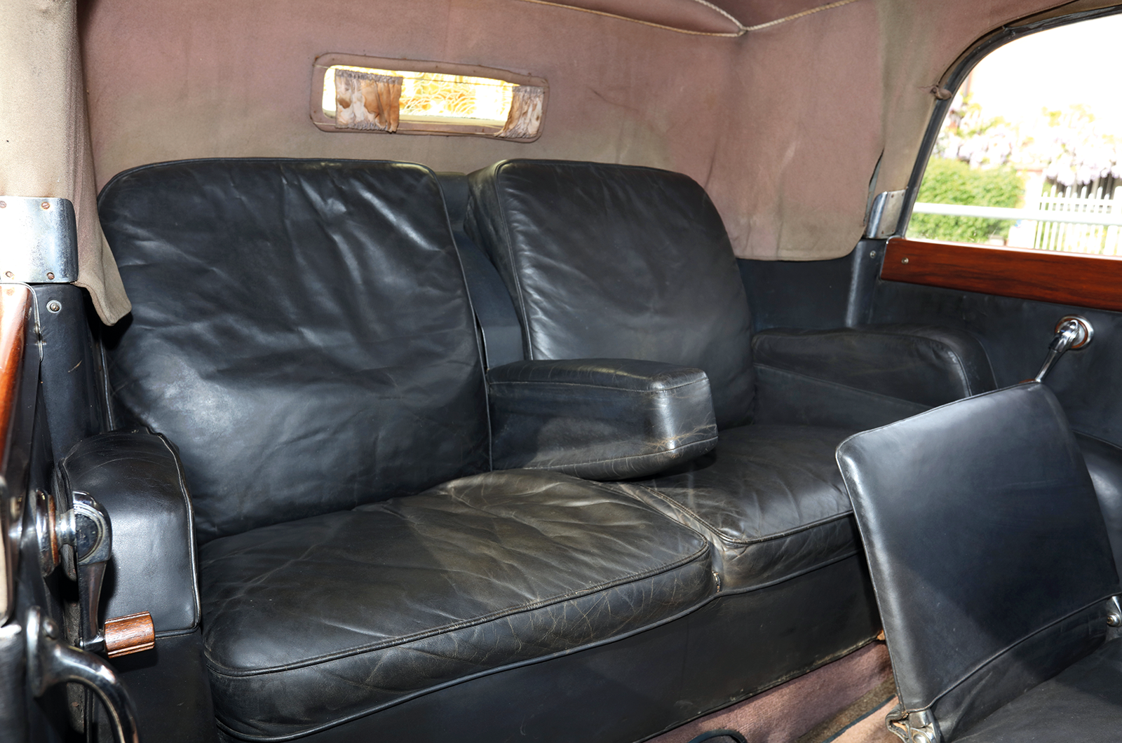 Classic & Sports Car – Above and beyond: driving the Fiat 2800 Royal Torpedo