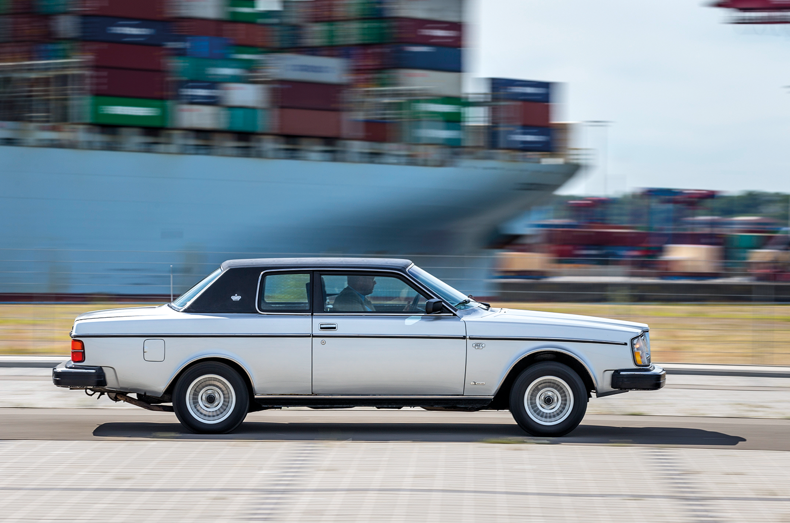 Classic & Sports Car – Cut-price cruise liners: Volvo 262 C and 780 Bertone