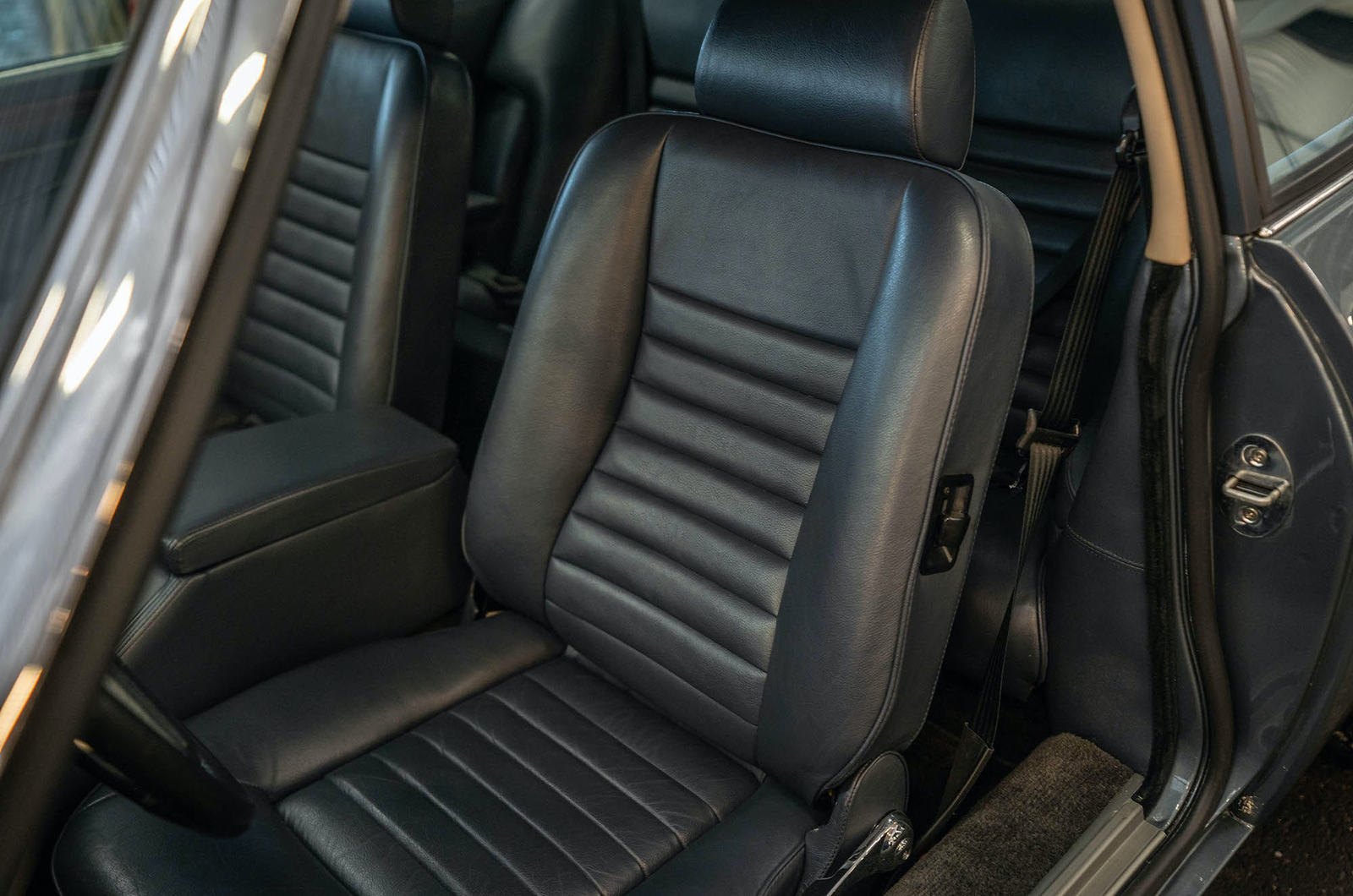 Classic & Sports Car – Time-warp Jaguar XJ-S V12 for sale