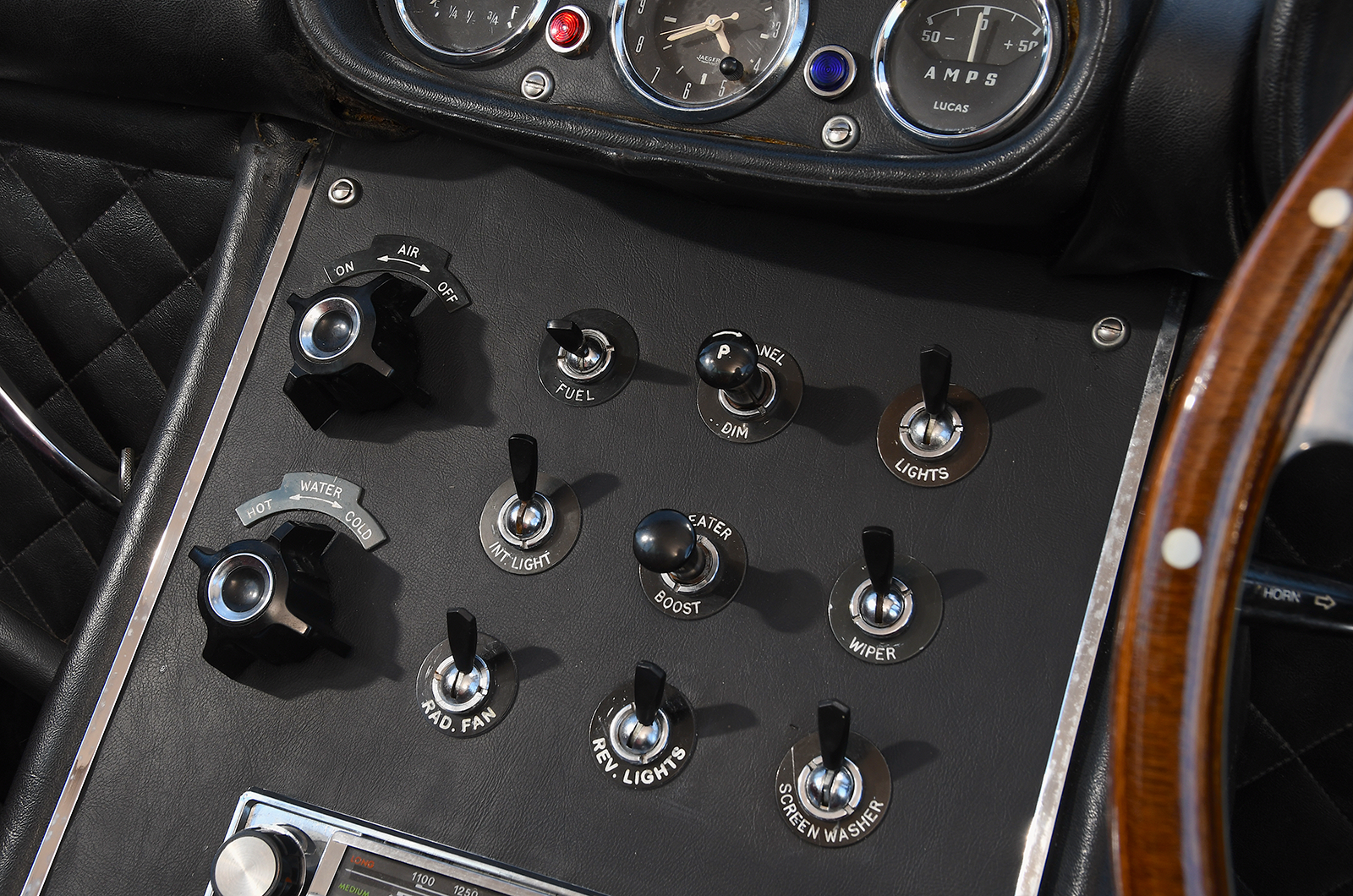 Classic & Sports Car – Transatlantic hybrids: Bristol 407, Jensen C-V8 and Gordon-Keeble GK1