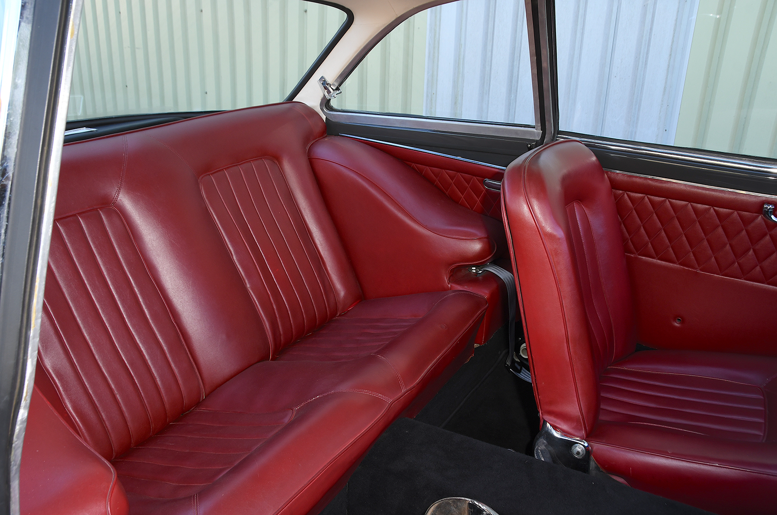 Classic & Sports Car – Transatlantic hybrids: Bristol 407, Jensen C-V8 and Gordon-Keeble GK1