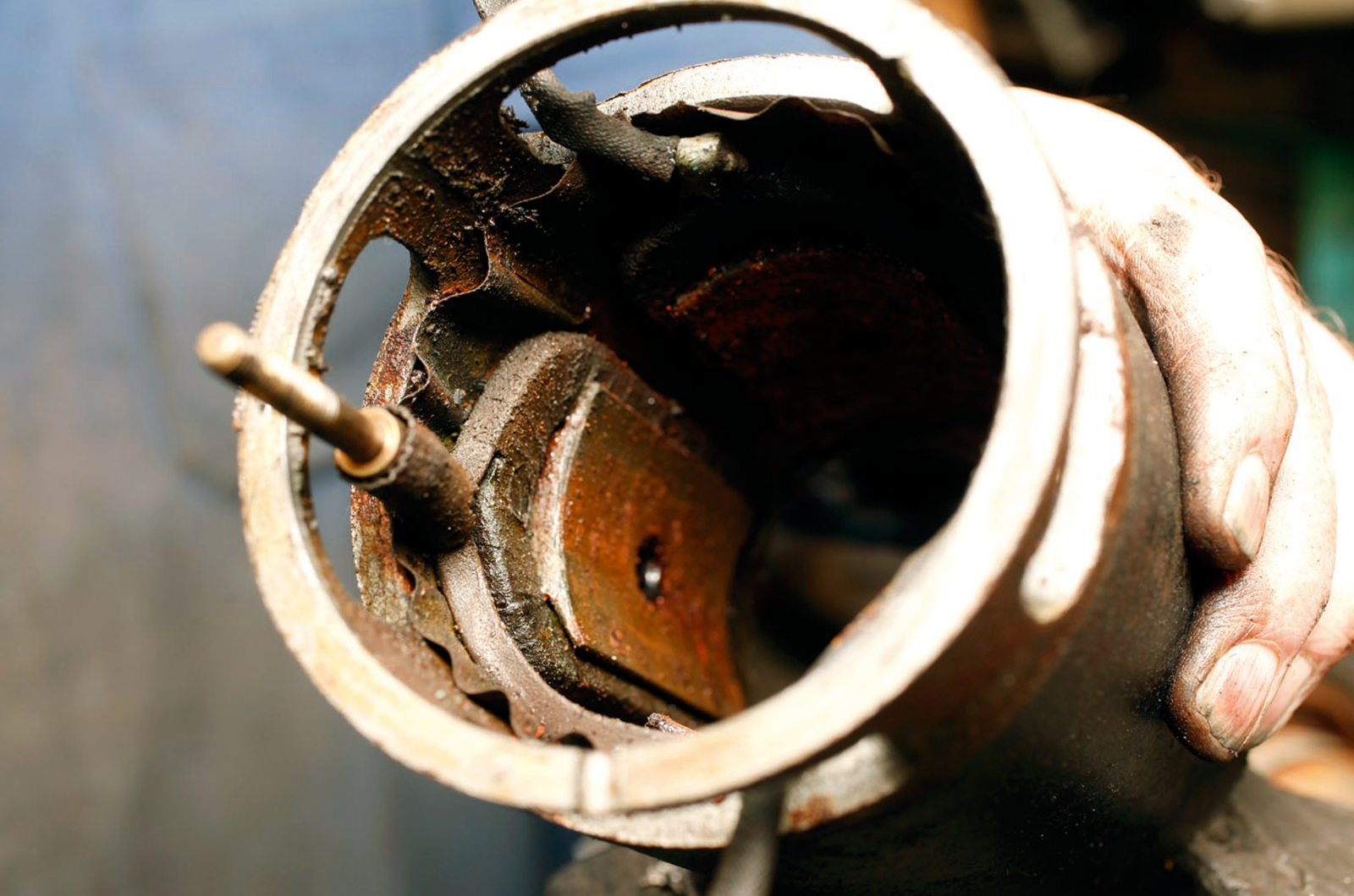 Classic & Sports Car – How to… service your classic car’s starter motor