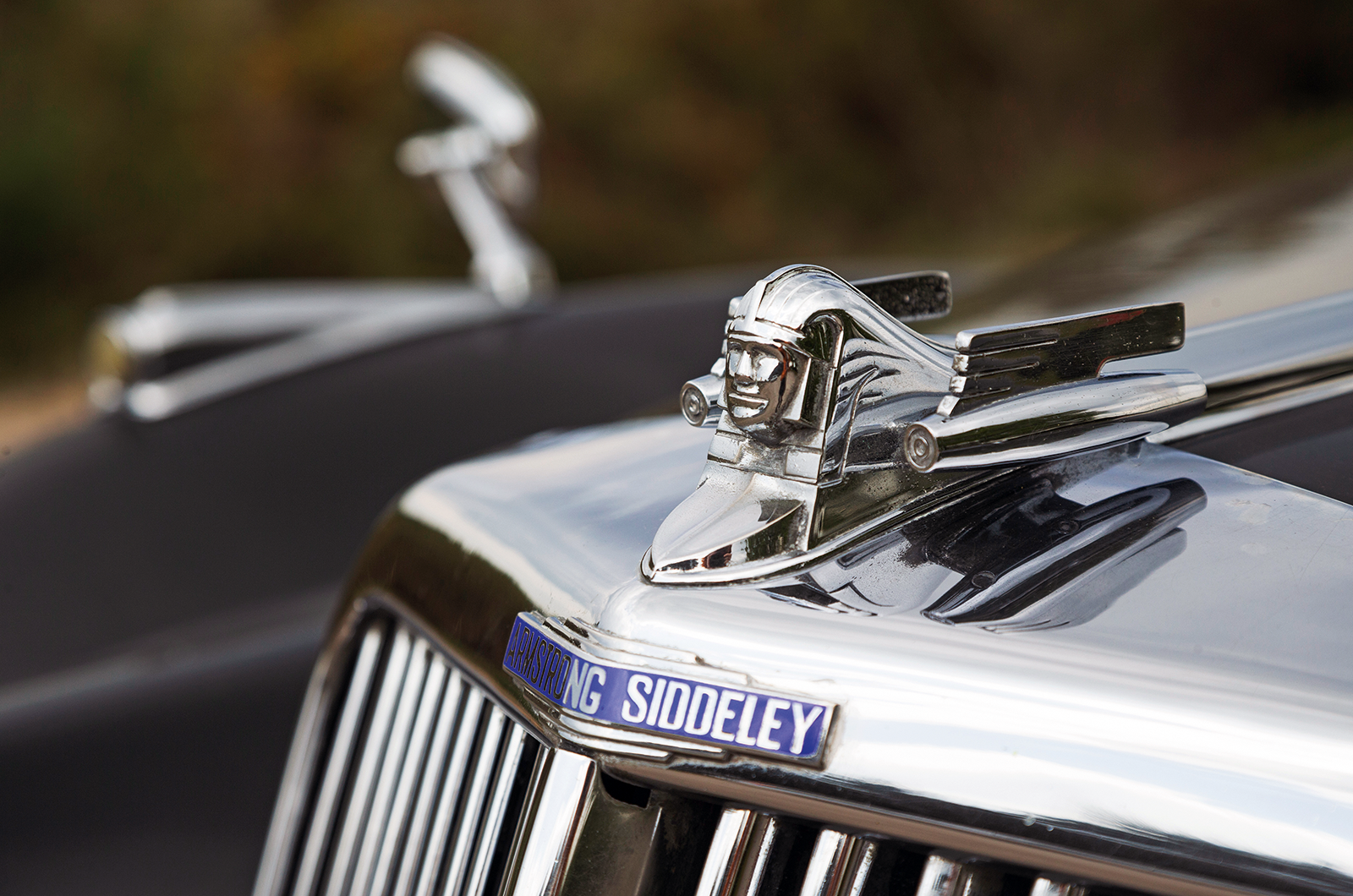 Classic & Sports Car – How the other half lived: Bentley MkVI vs Armstrong Siddeley Sapphire 346